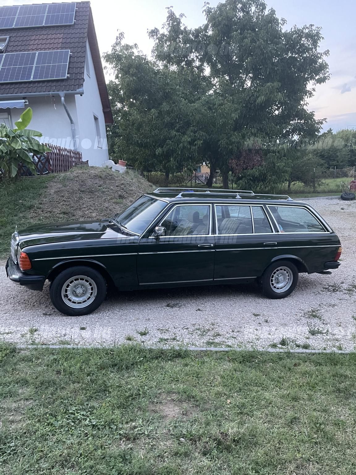 MERCEDES-BENZ W 123 1983/2 - 1
