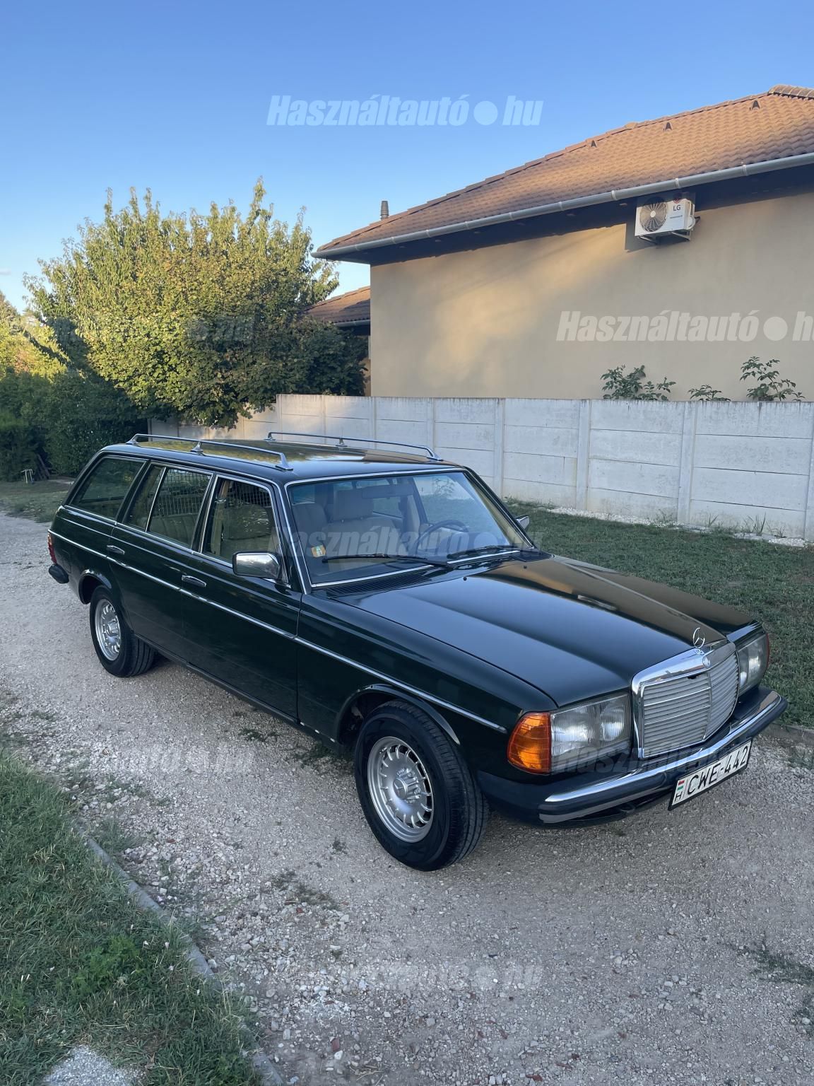 MERCEDES-BENZ W 123 1983/2 - 1
