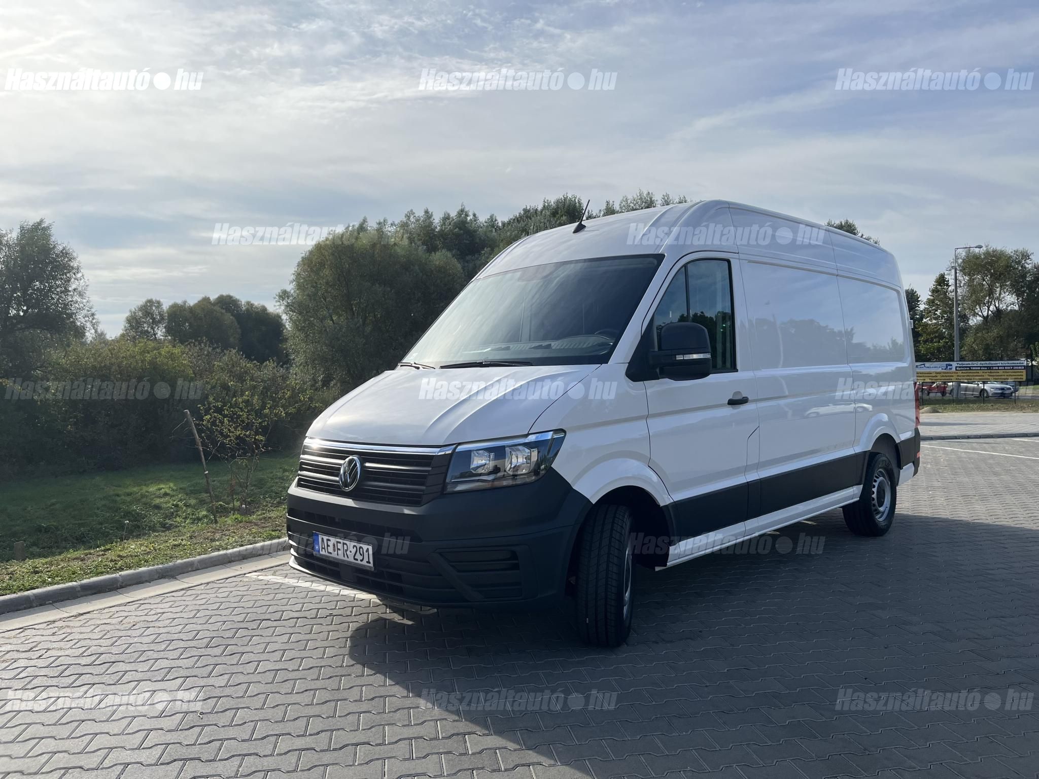 VOLKSWAGEN CRAFTER 2023/10 - 1