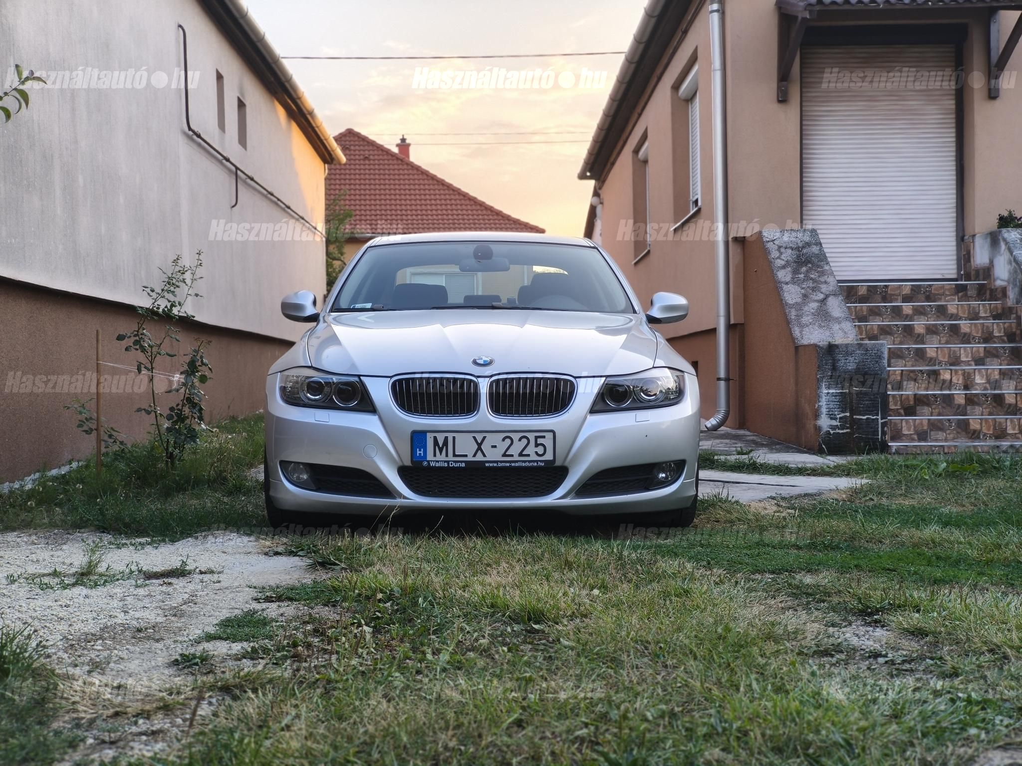 BMW 325 2009 - 1