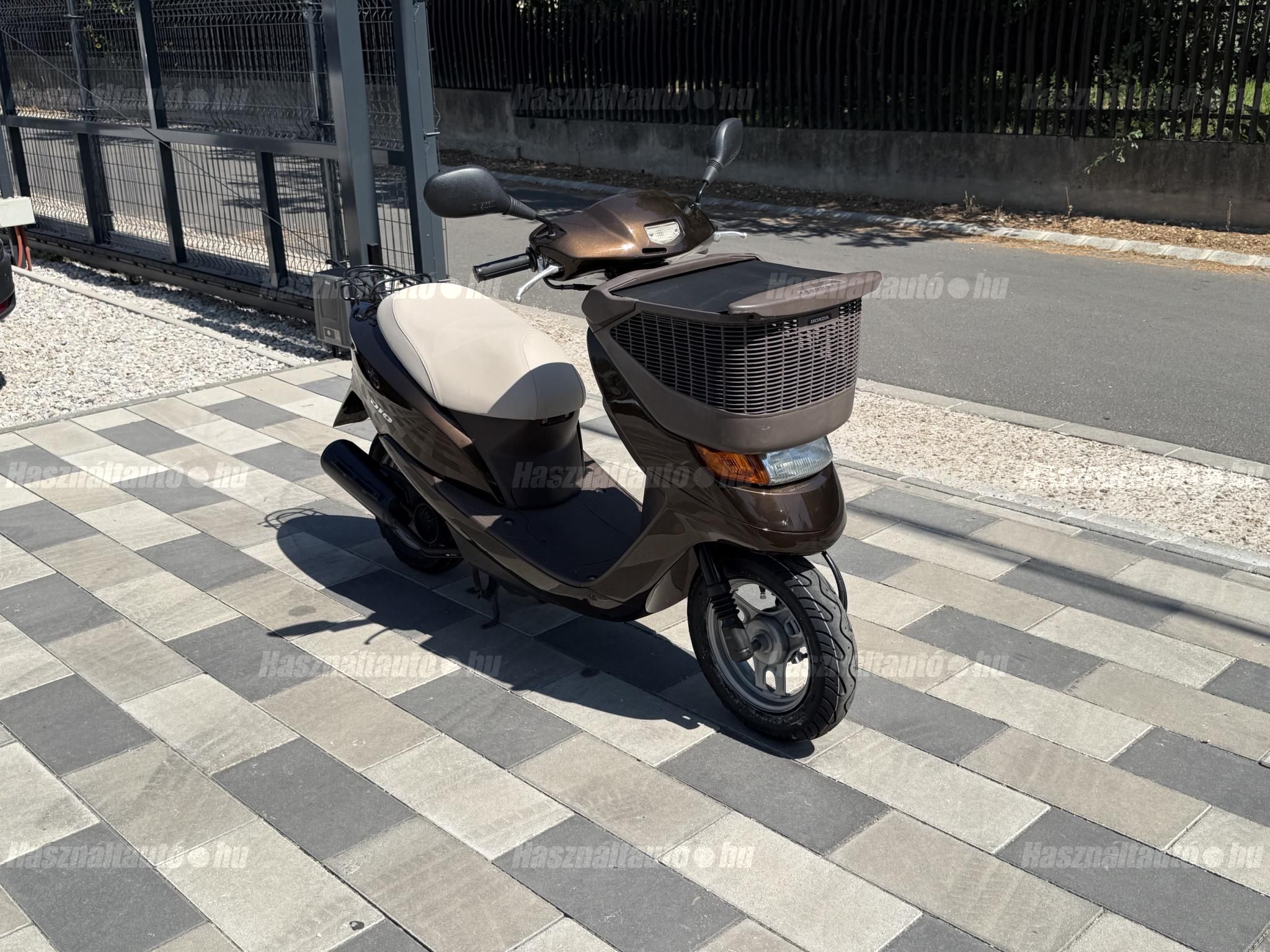 HONDA DIO 2014/6 - 1