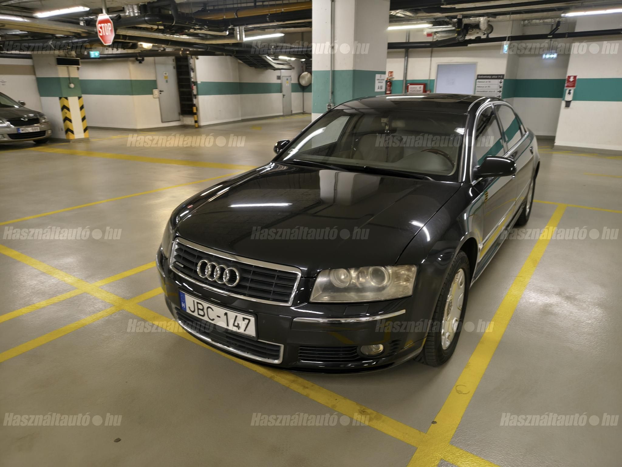 AUDI A8 2004/2 - 1