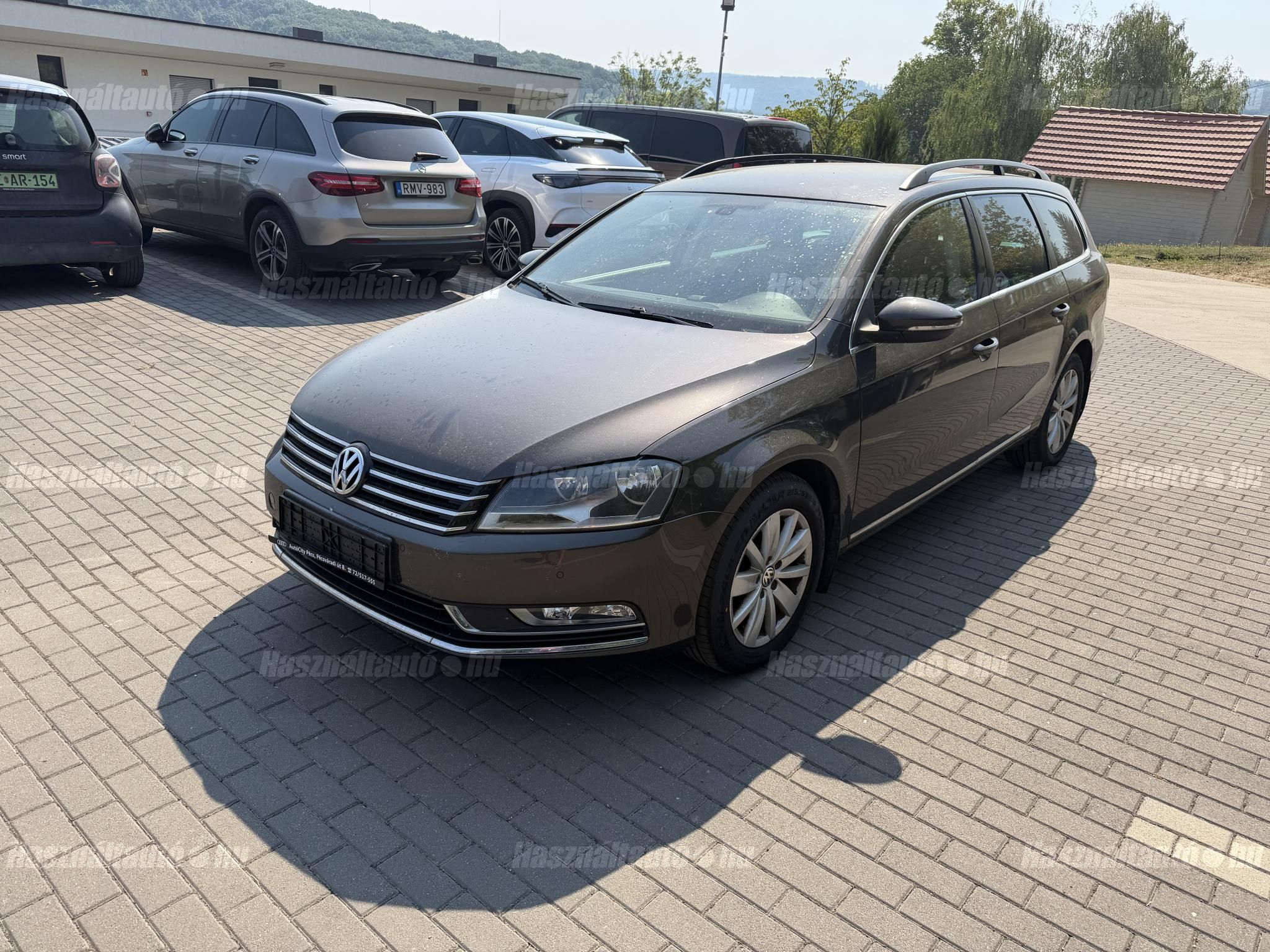 VOLKSWAGEN PASSAT 2012/6 - 1