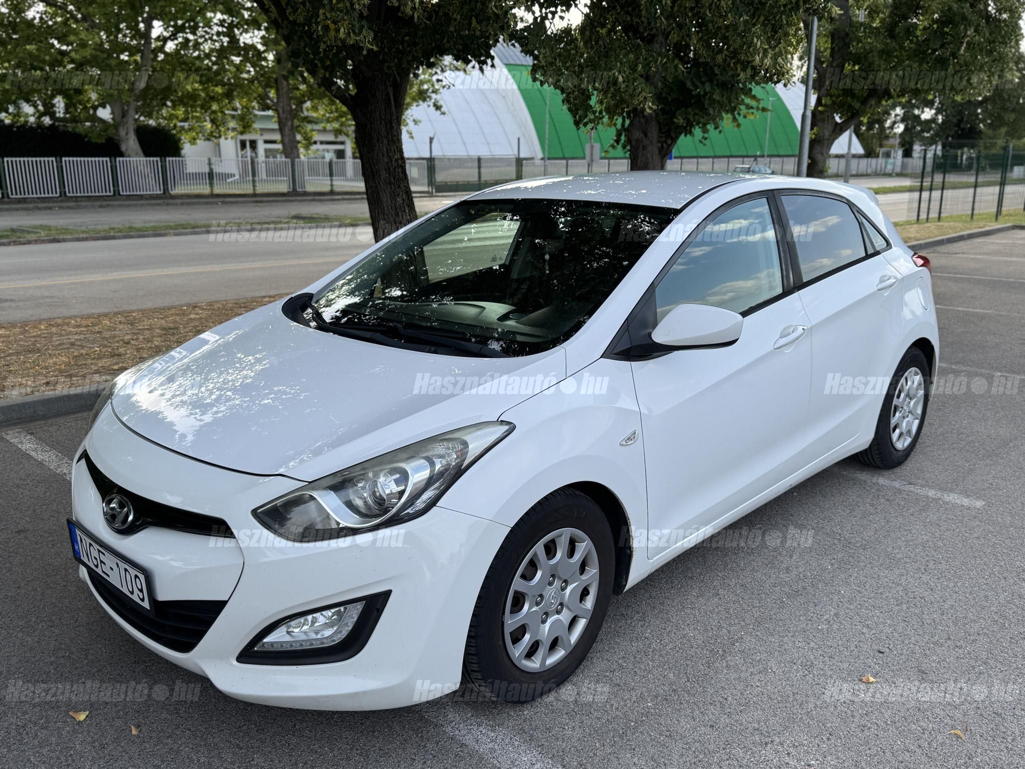 HYUNDAI I30 2013/2 - 1