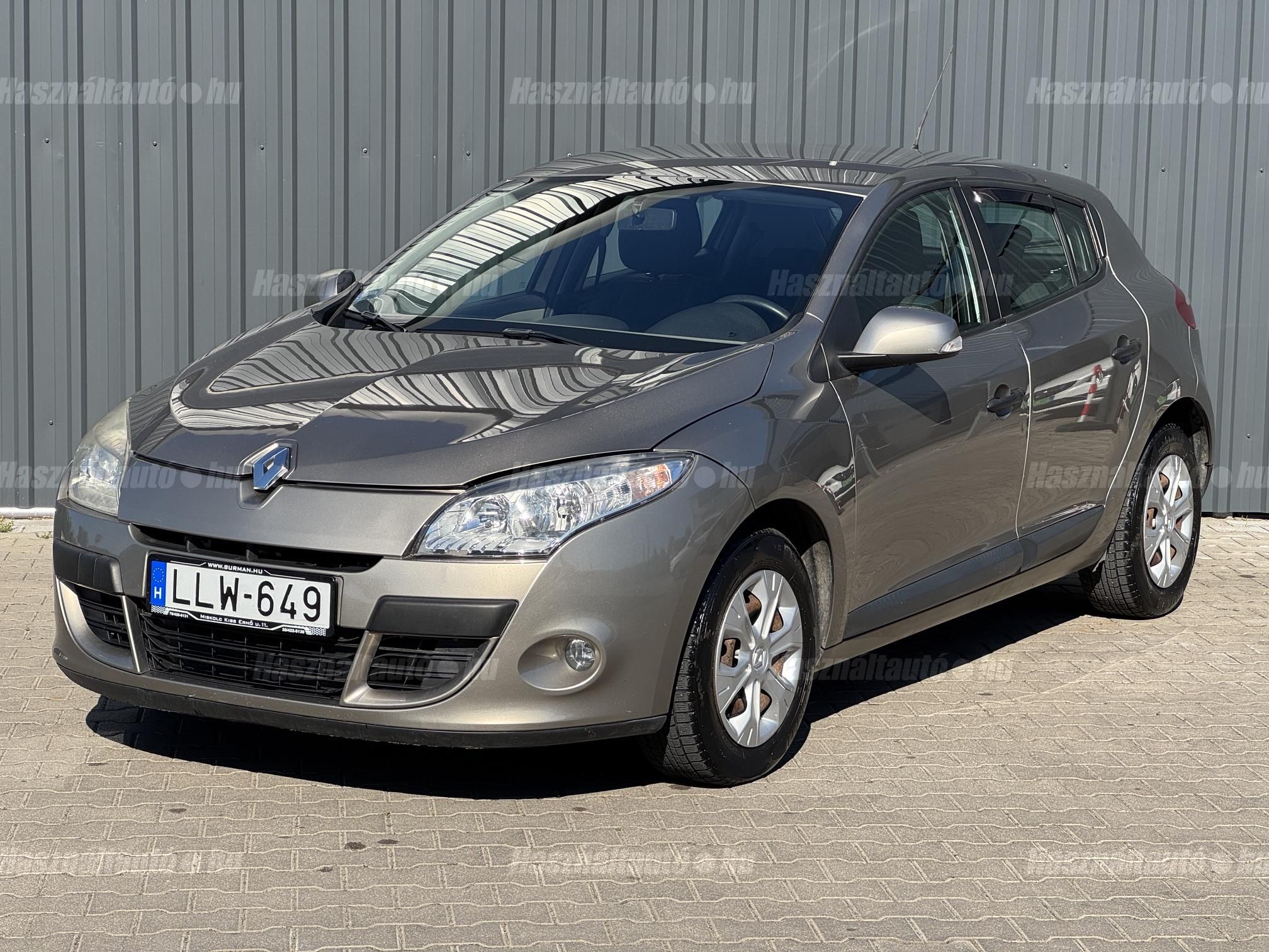 RENAULT MEGANE 2009/3 - 1