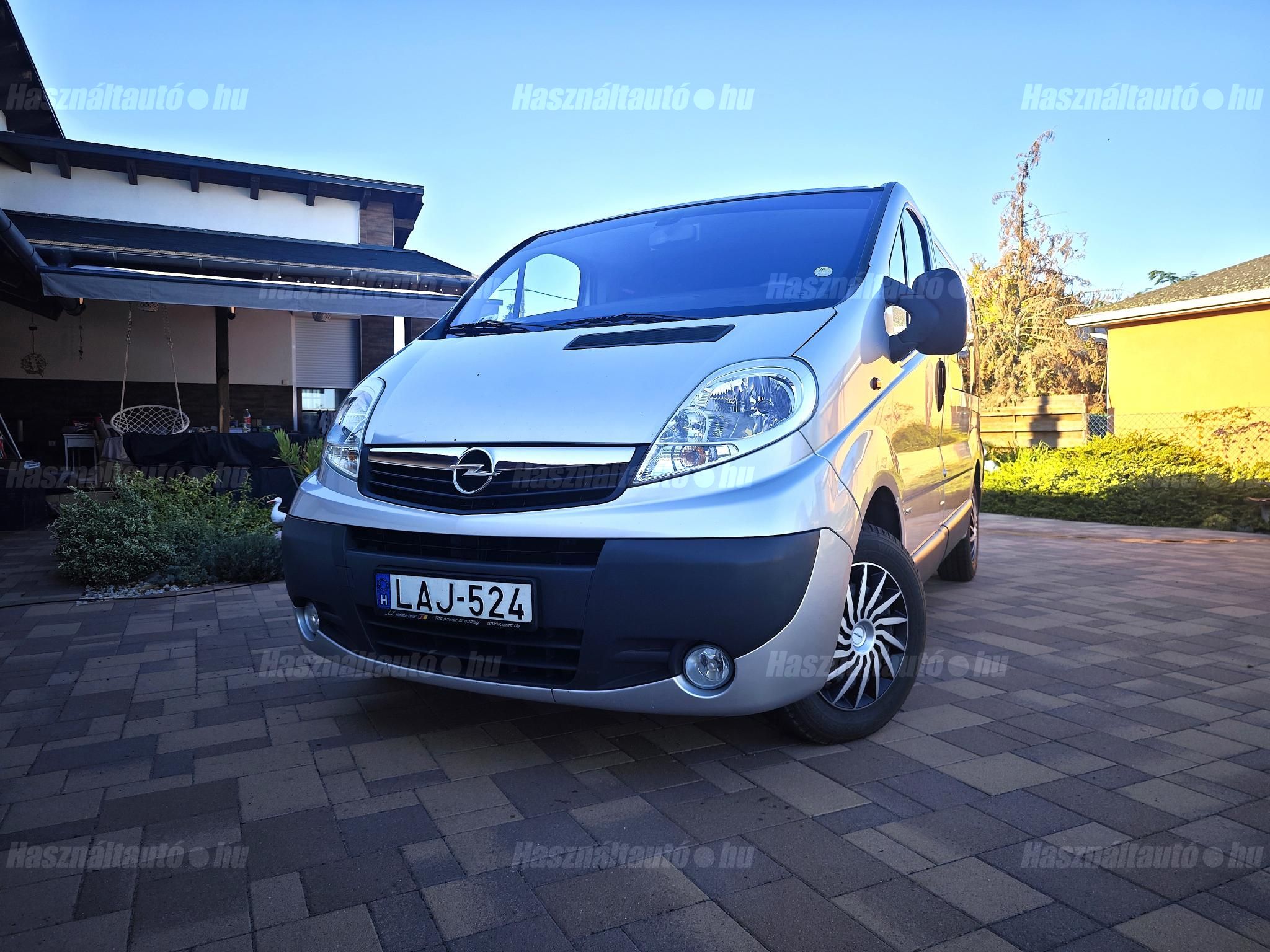 OPEL VIVARO 2007/3 - 1