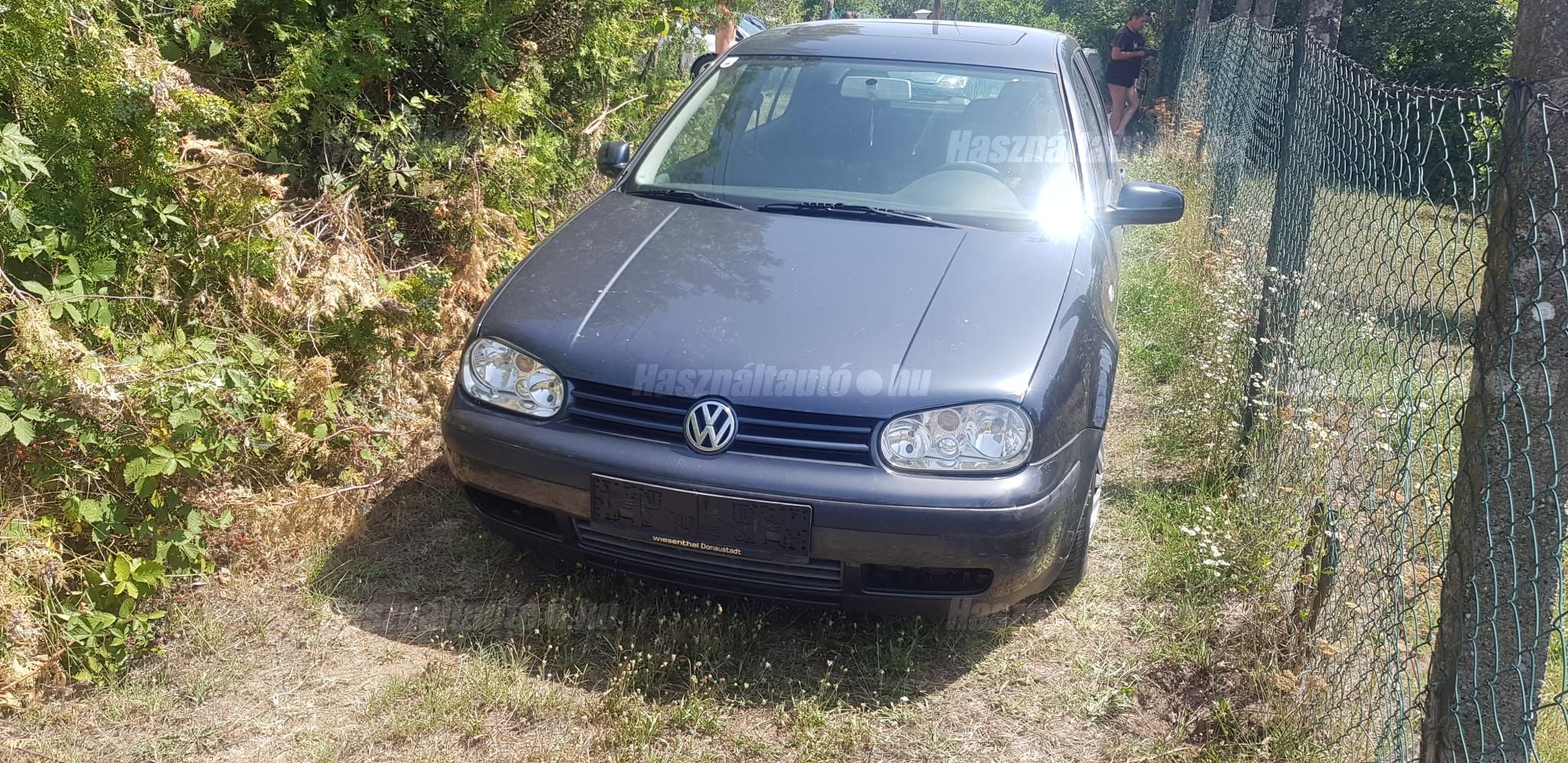 VOLKSWAGEN GOLF IV 2001/2 - 1