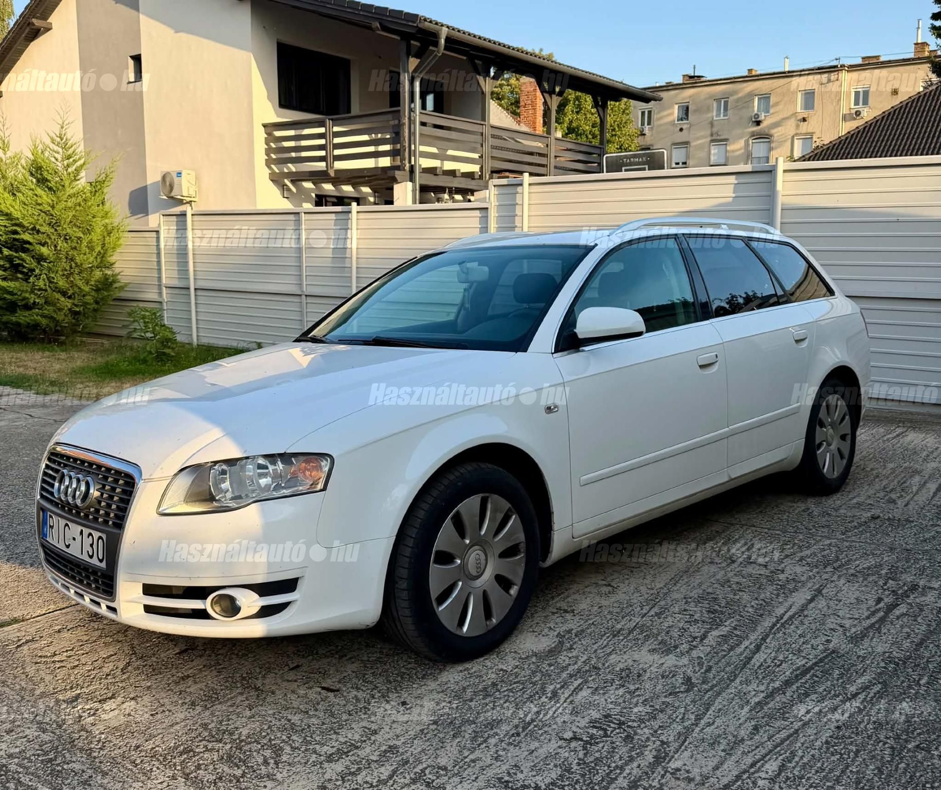 AUDI A4 2006/9 - 1