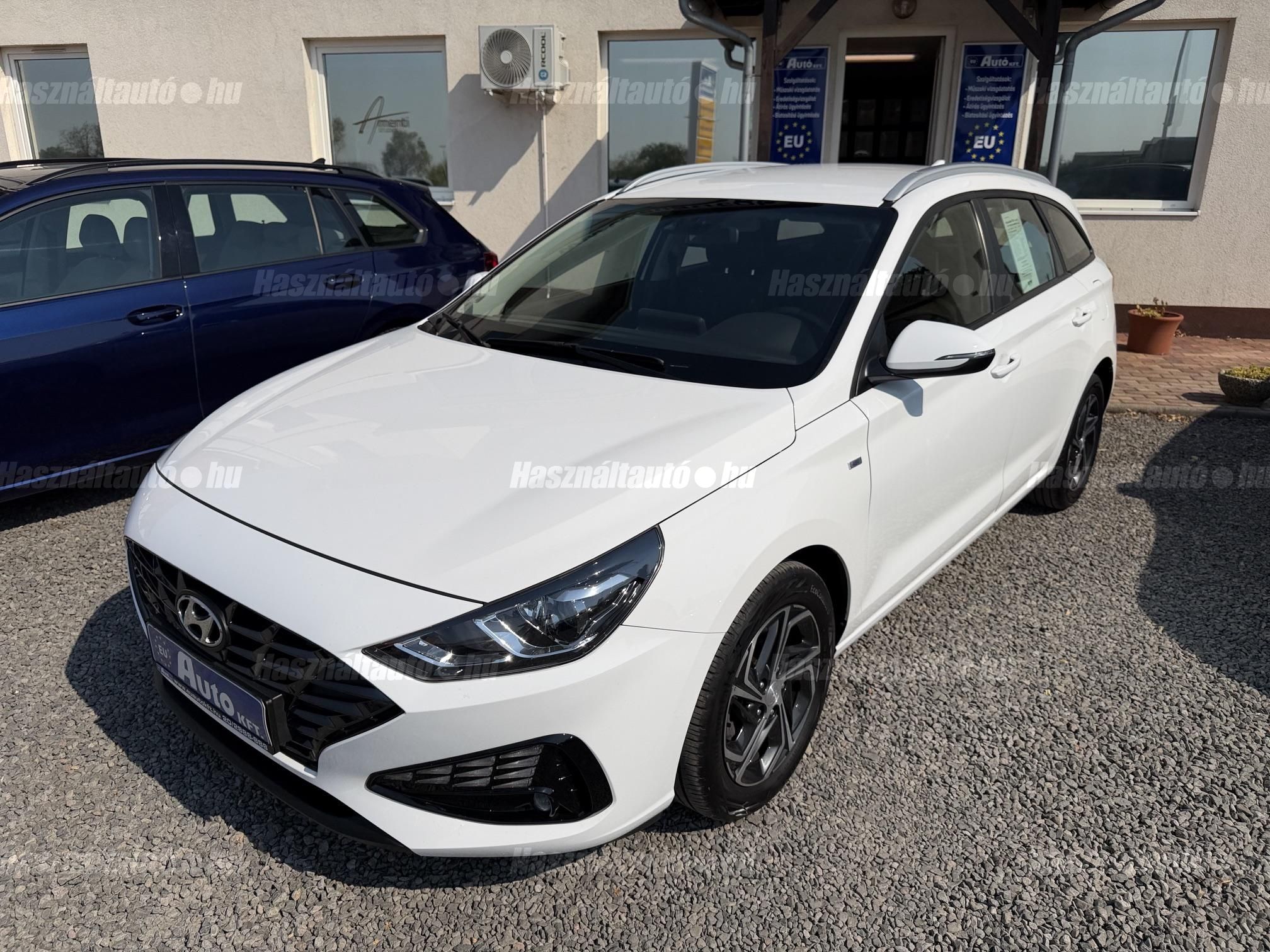 HYUNDAI I30 2023/1 - 1