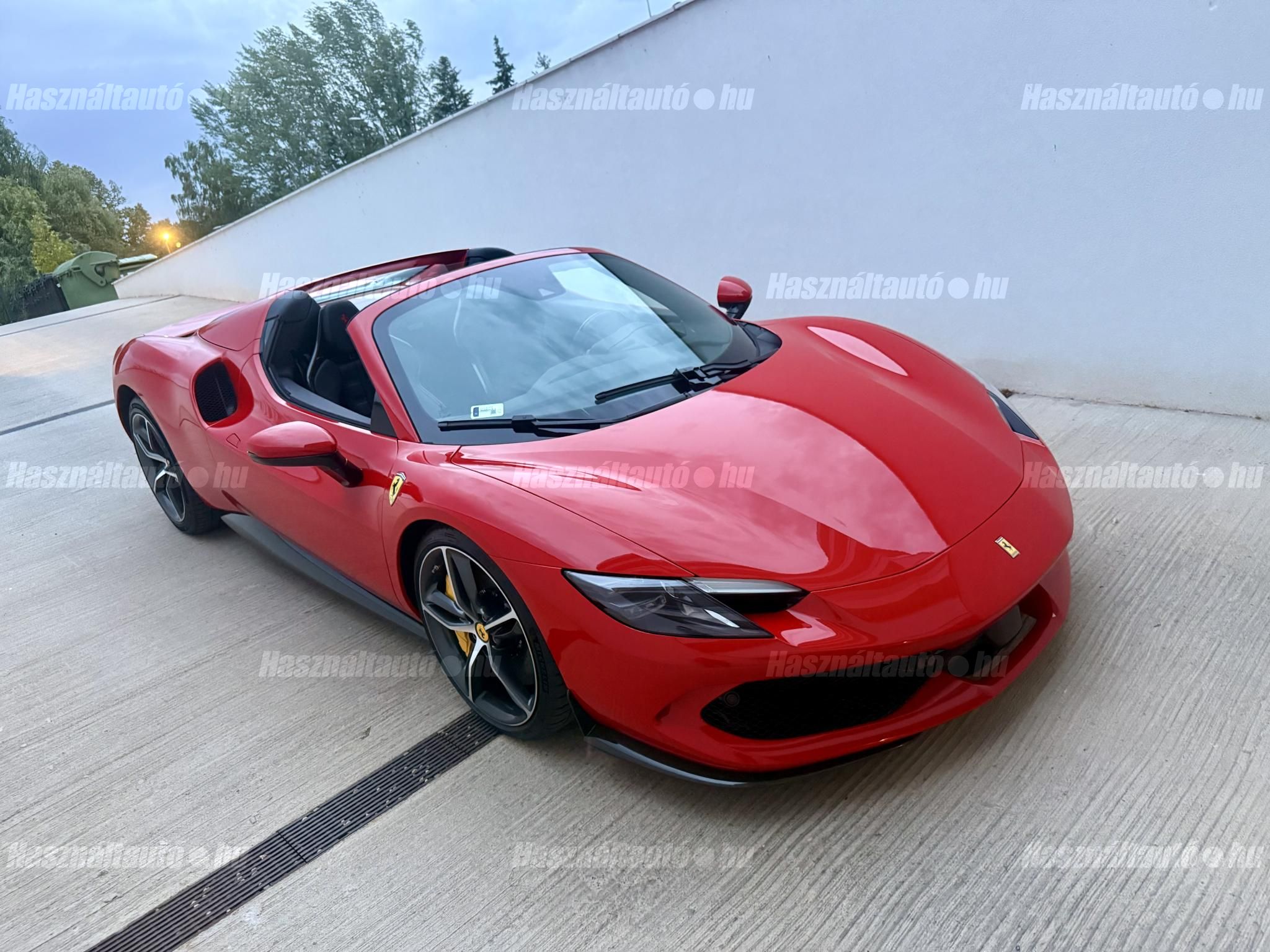 FERRARI 296 GTS 2023/9 - 1