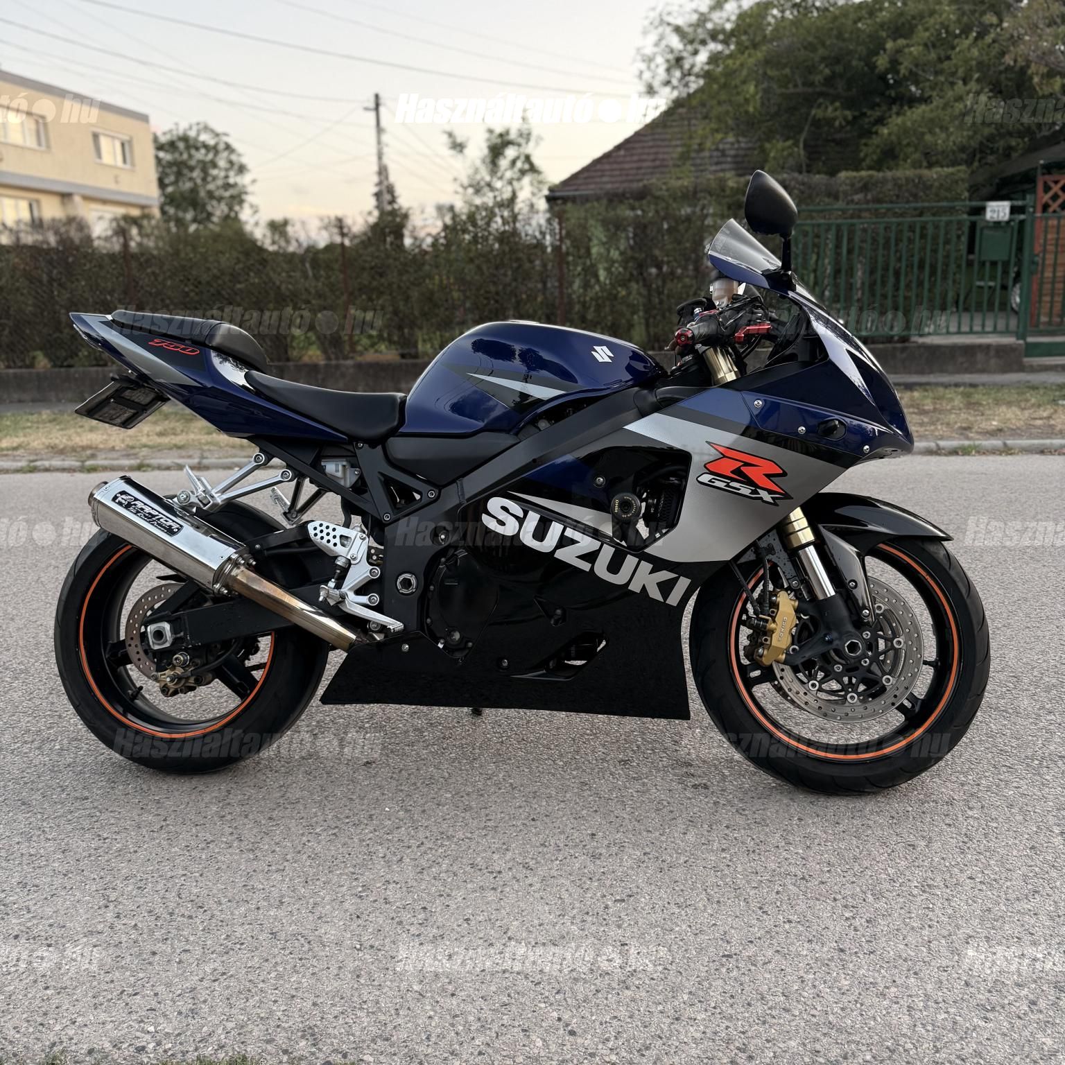SUZUKI GSX-R 750 2005/6 - 1