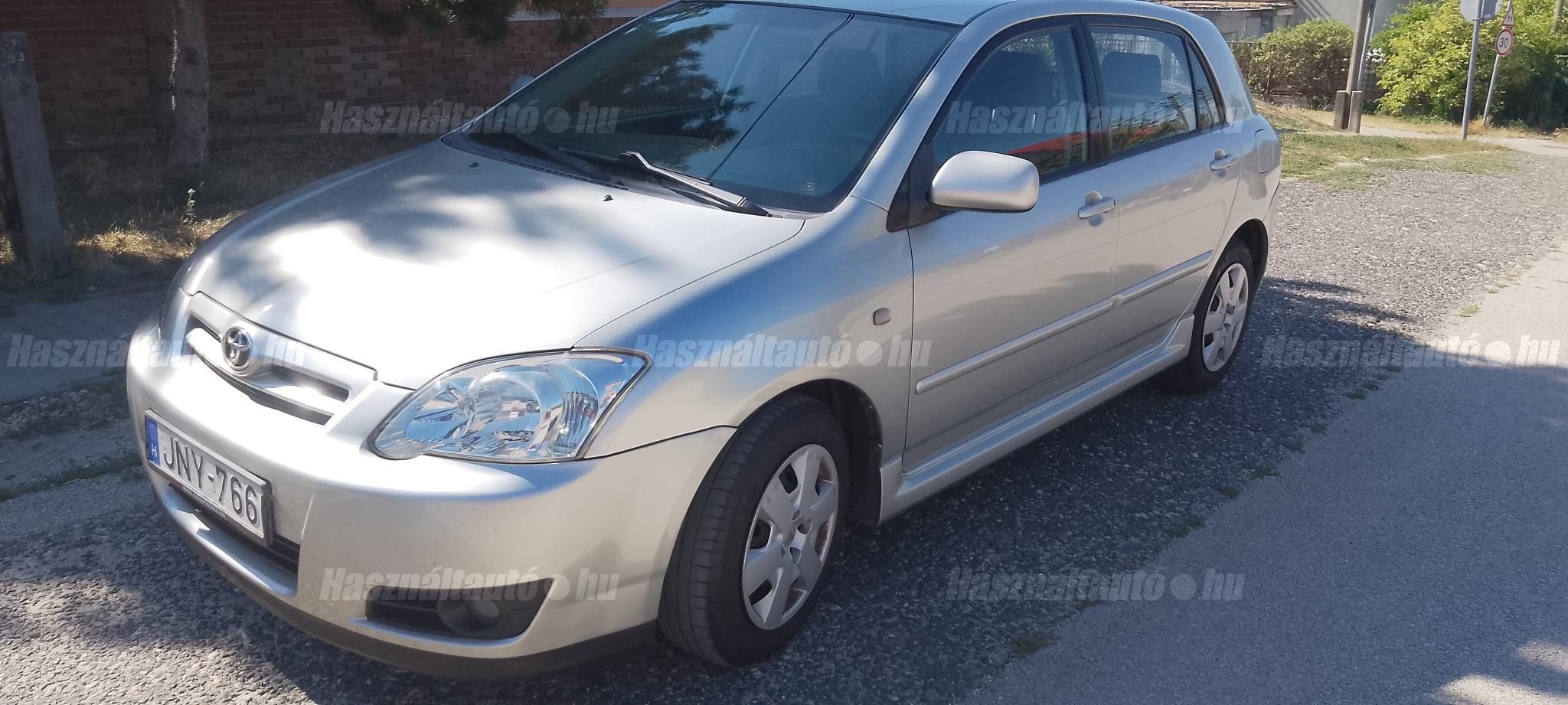 TOYOTA COROLLA 2005/3 - 1