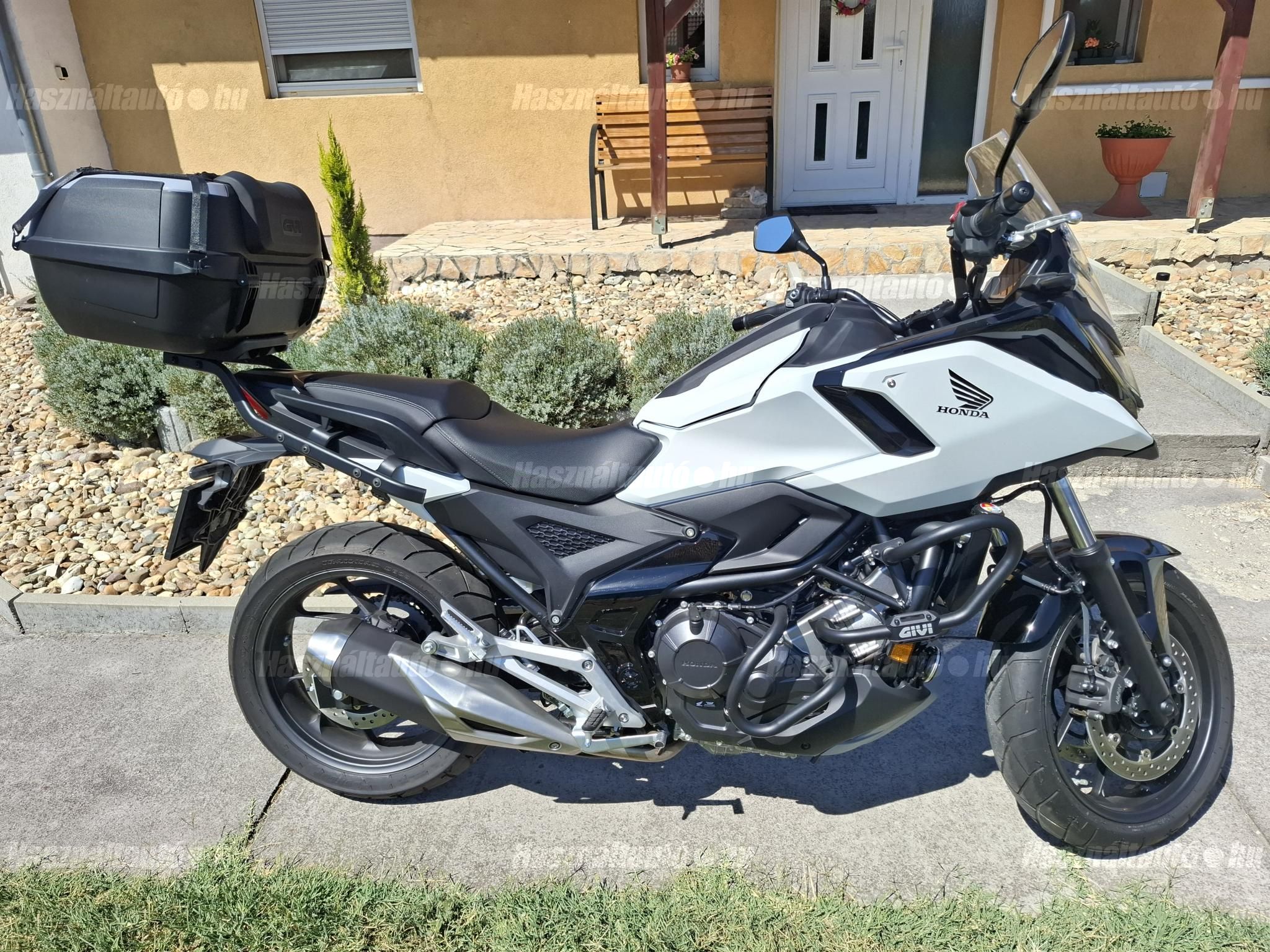 HONDA NC 750 X 2024/12 - 1