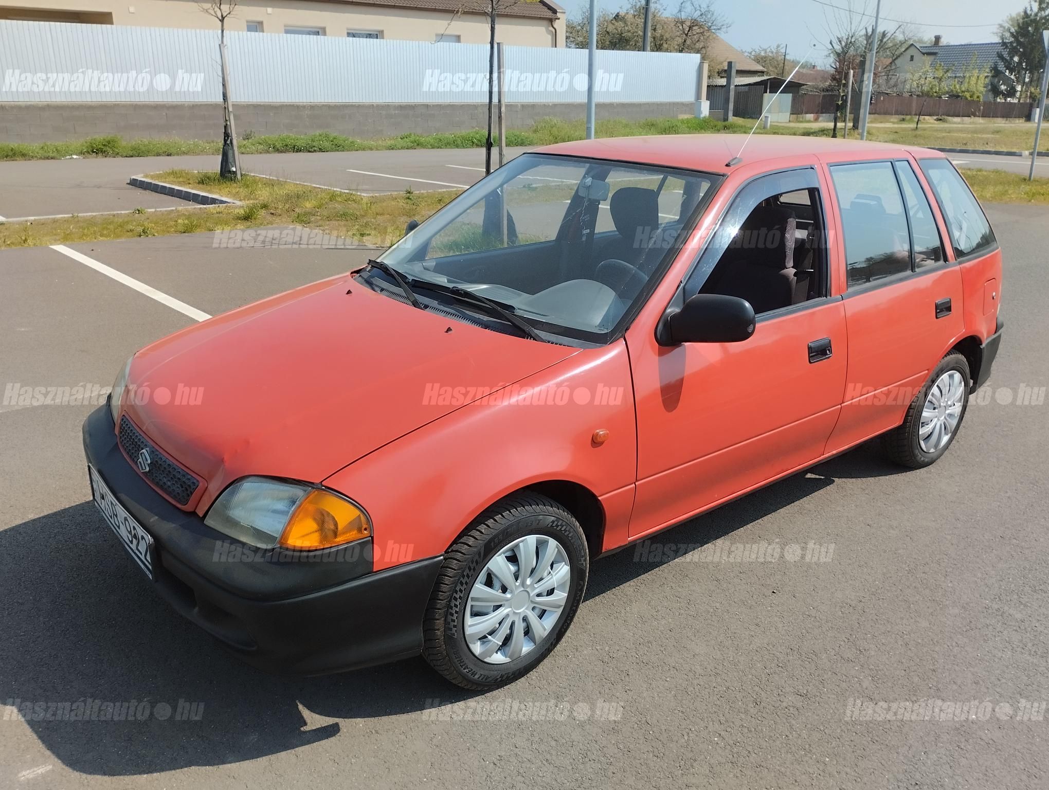 SUZUKI SWIFT 2002 - 1