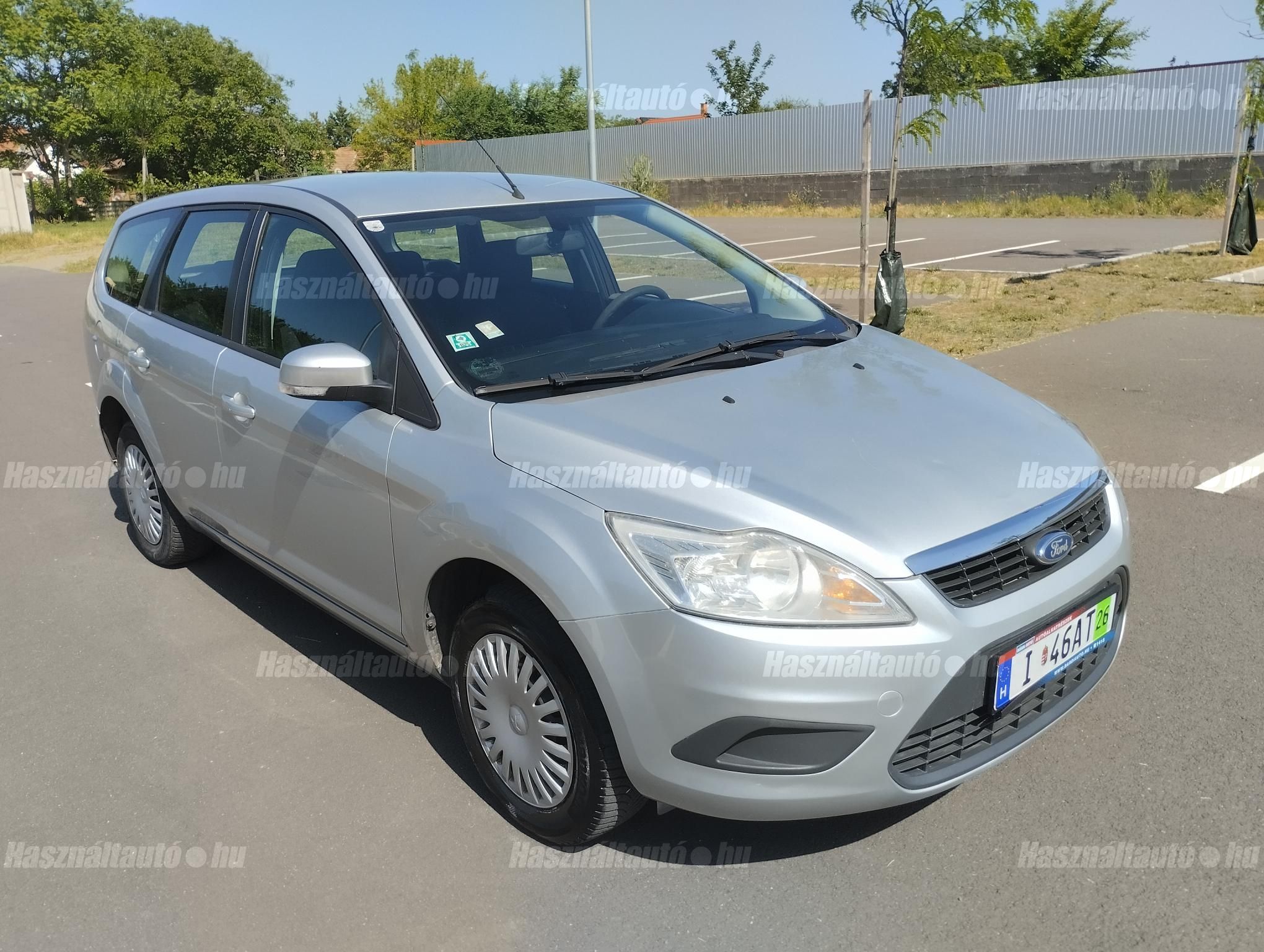 FORD FOCUS 2010 - 1