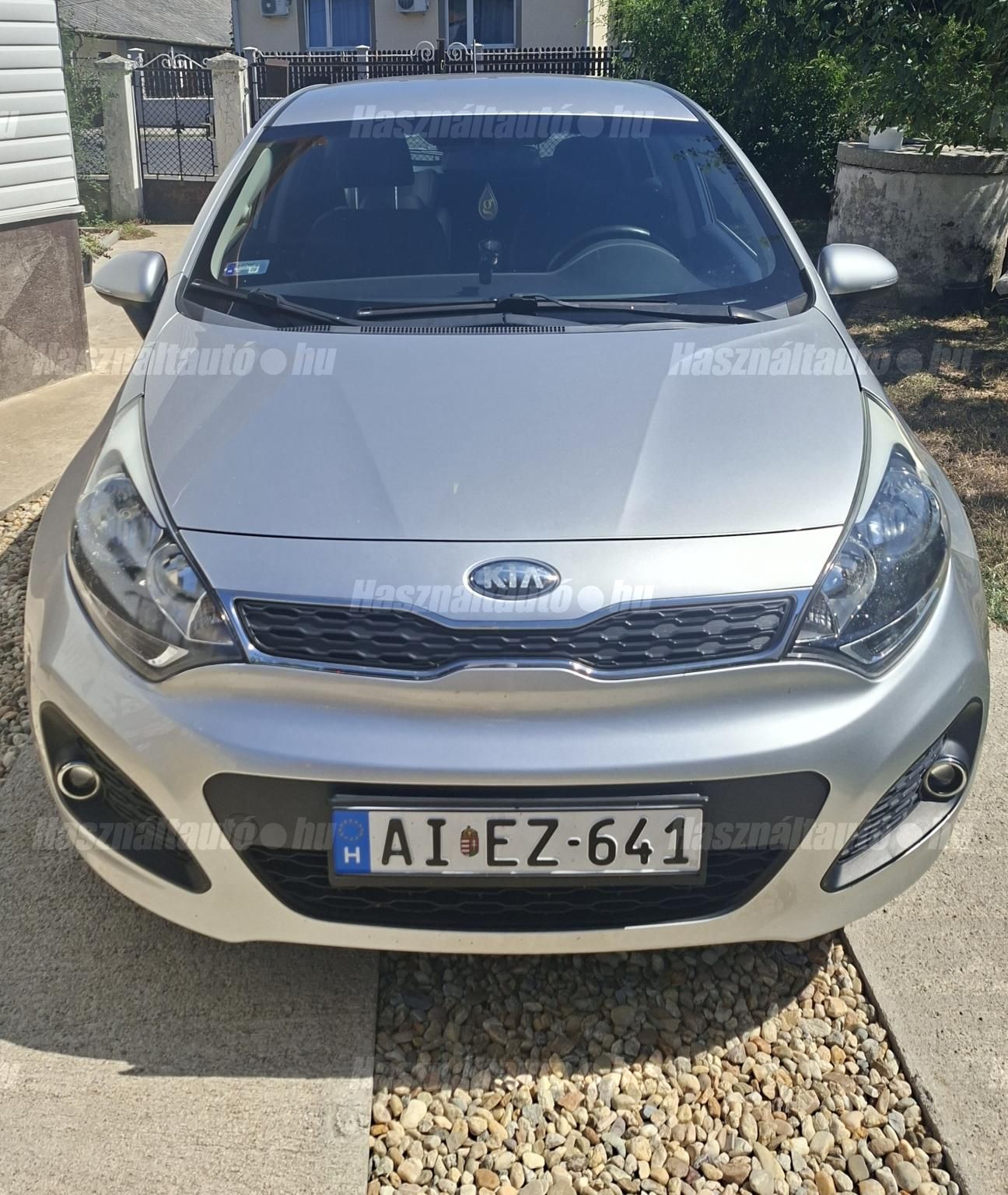 KIA RIO 2012/9 - 1