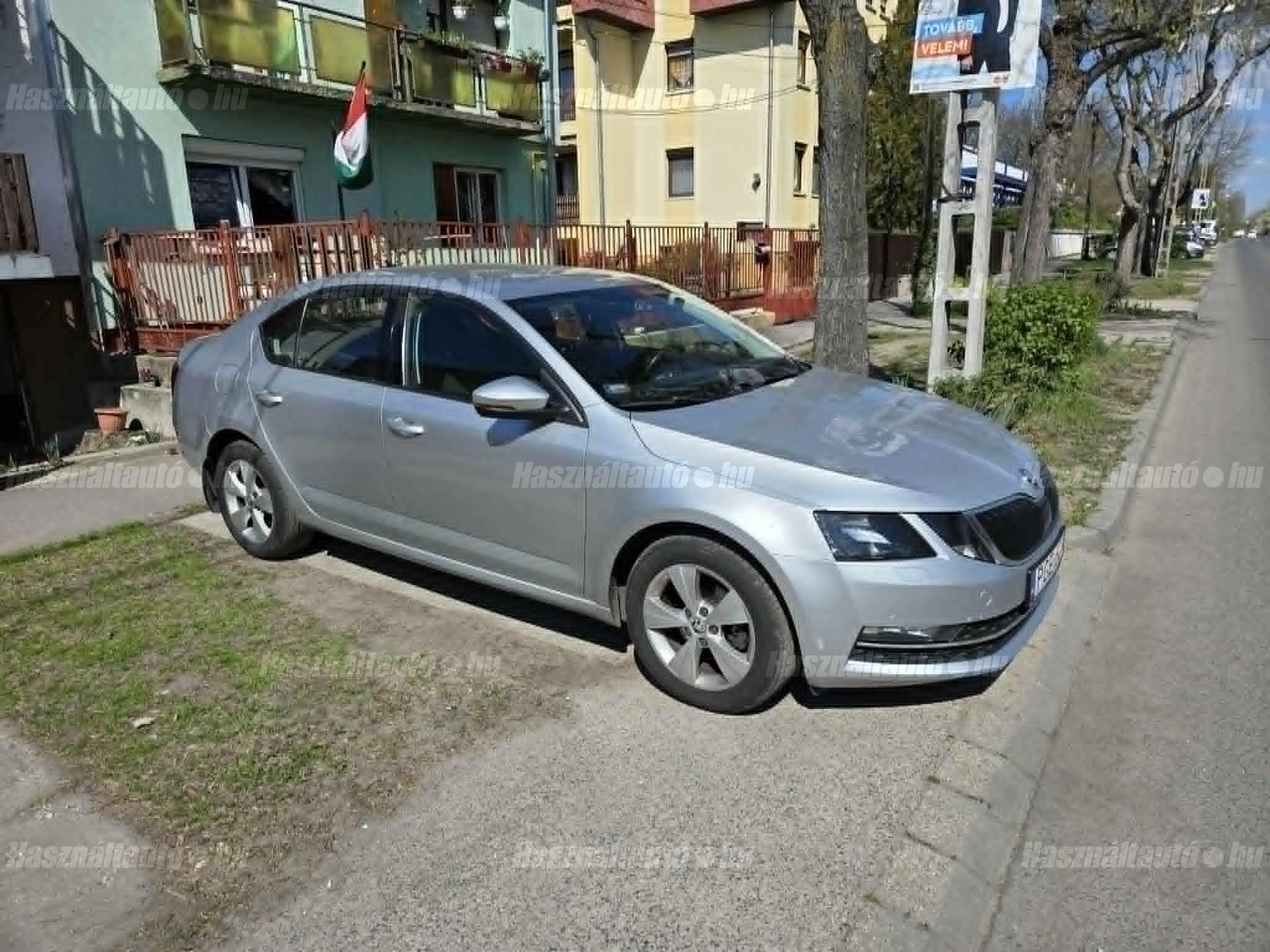 SKODA OCTAVIA 2017/11 - 1