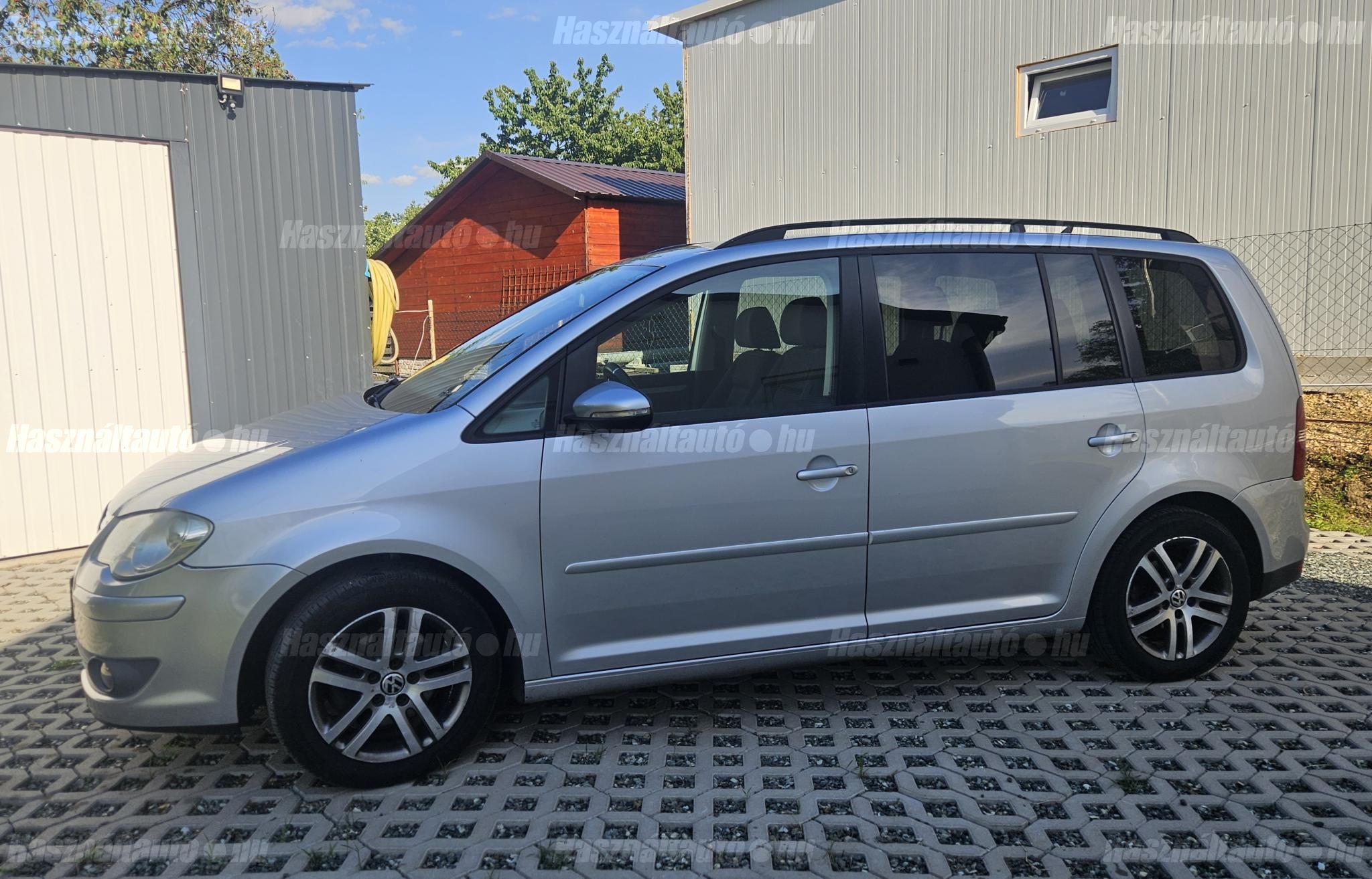 VOLKSWAGEN TOURAN 2009/12 - 1