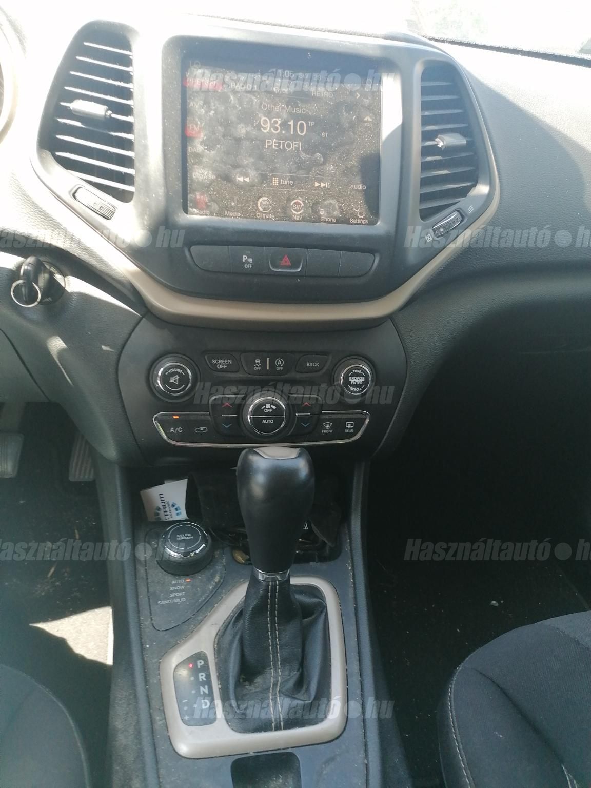 JEEP CHEROKEE 2015/6 - 1