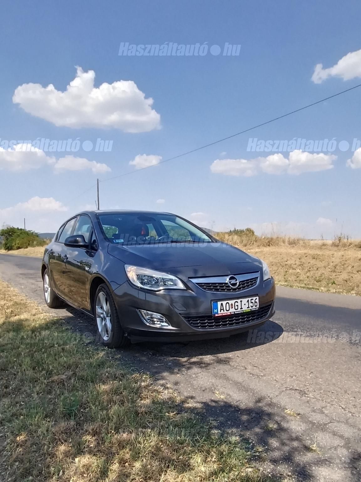 OPEL ASTRA J 2010/6 - 1