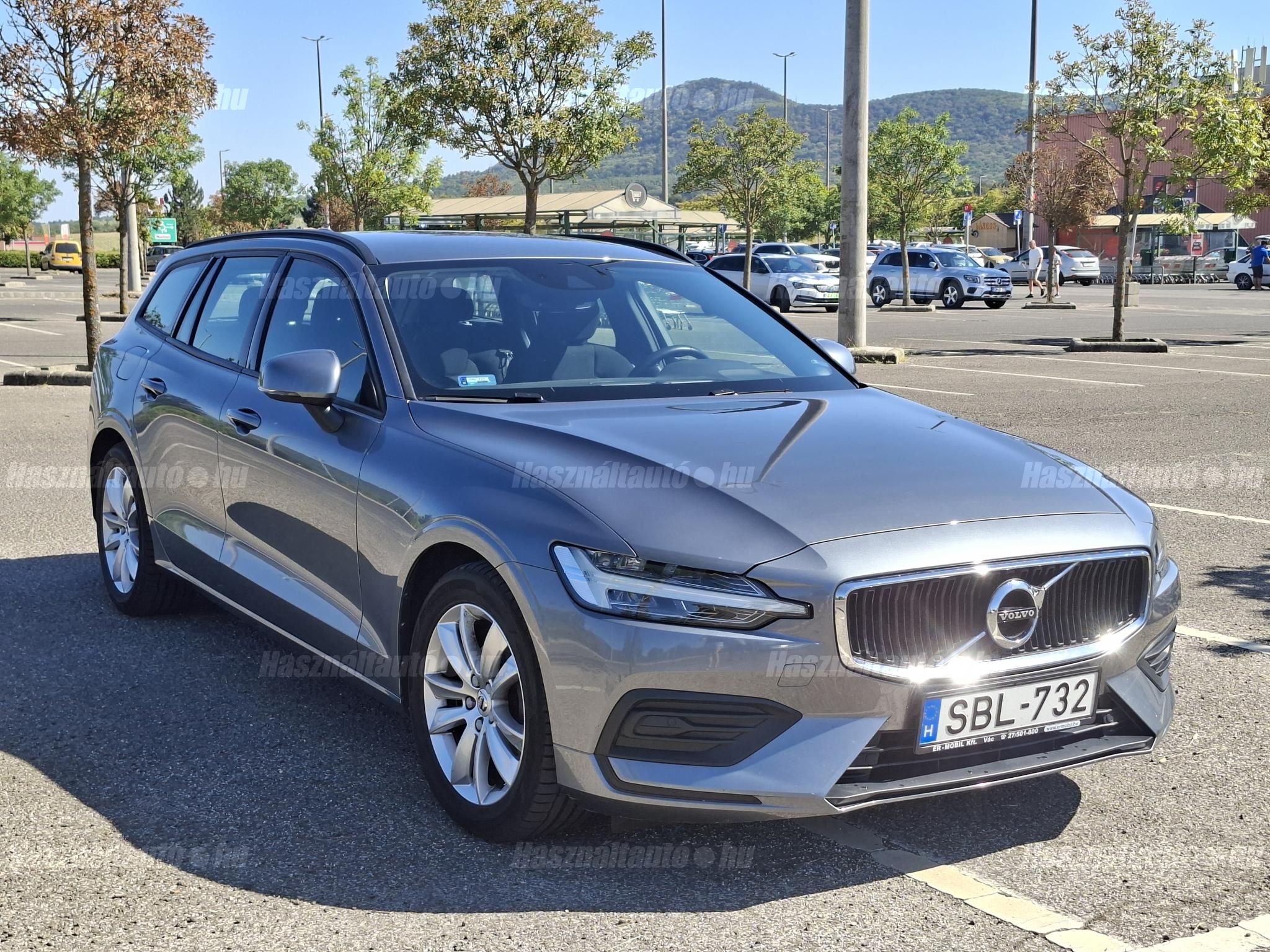 VOLVO V60 2020/3 - 1