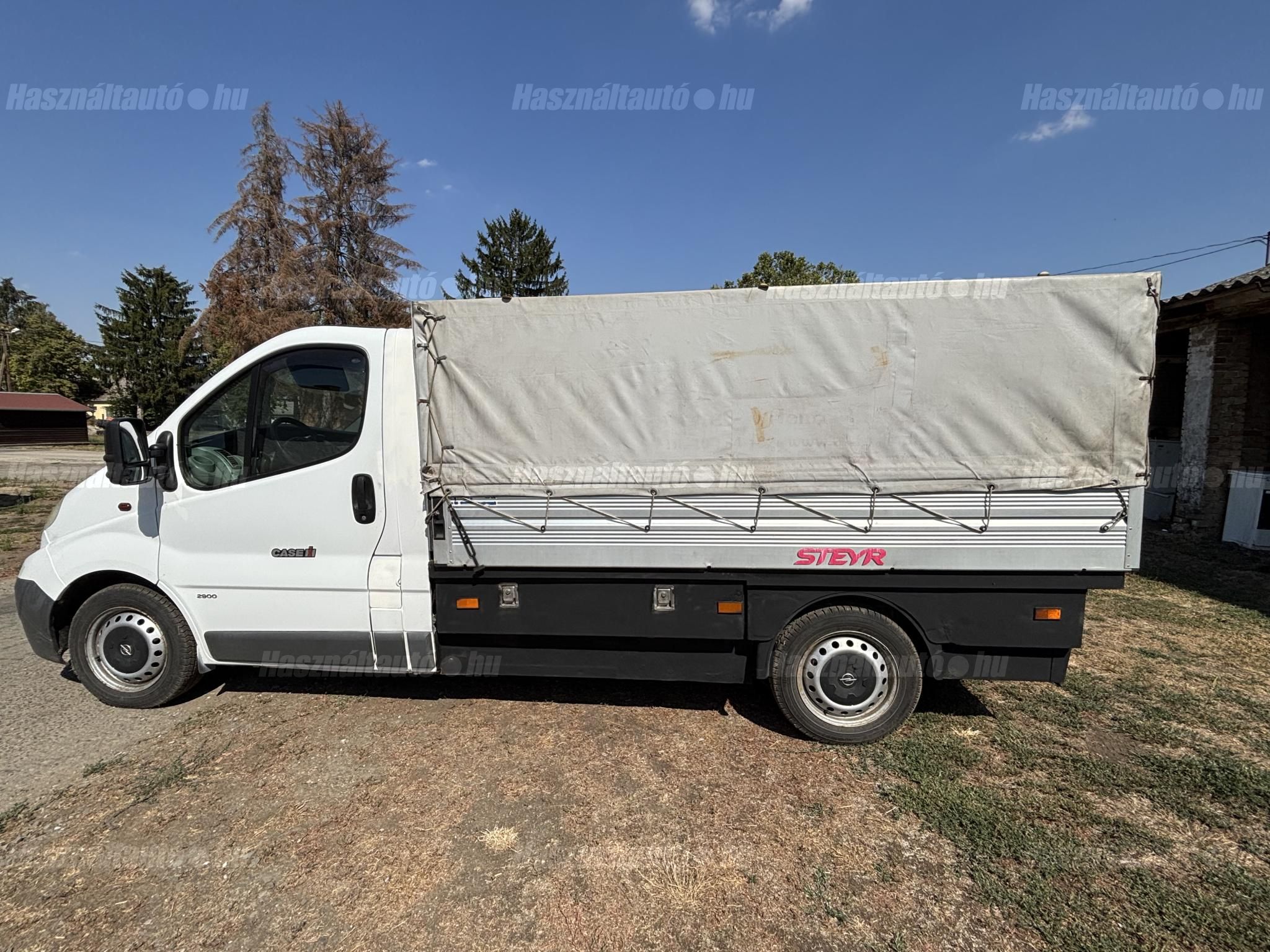 OPEL VIVARO 2007/6 - 1