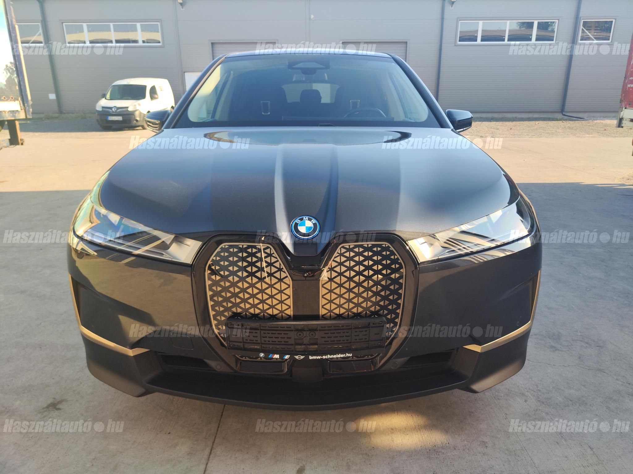 BMW IX 2022/9 - 1