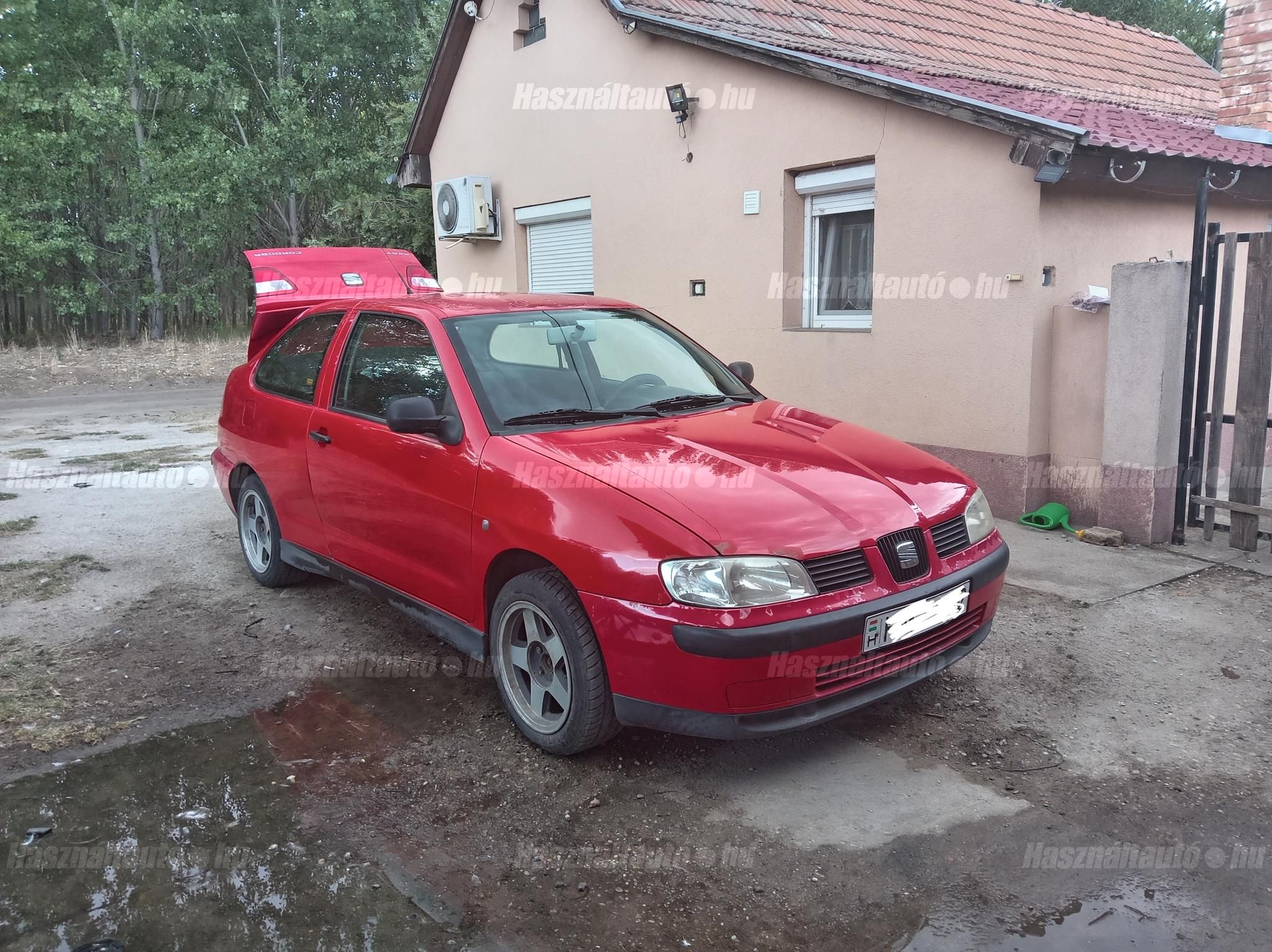 SEAT CORDOBA 2001/3 - 1