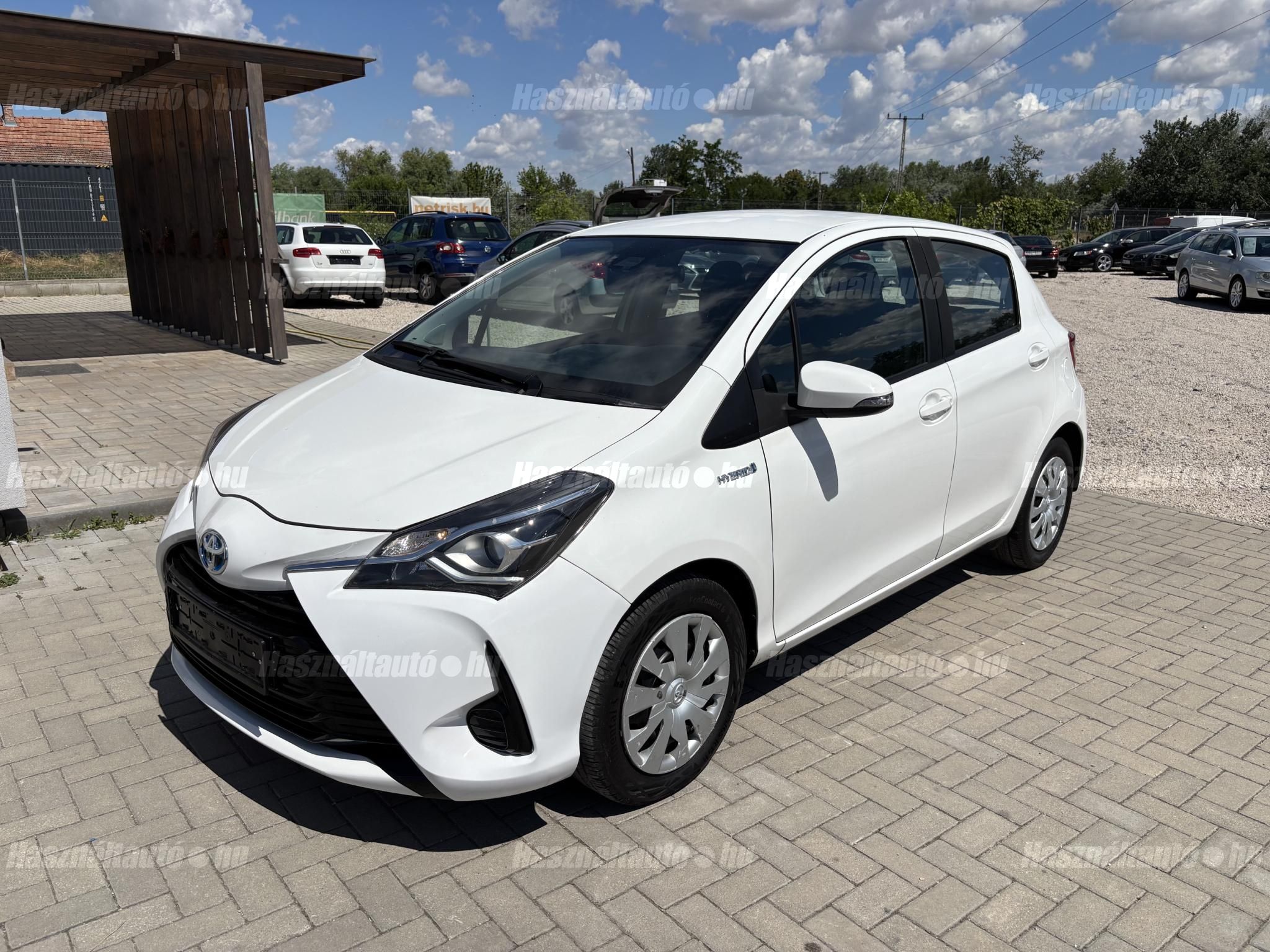 TOYOTA YARIS 2019/3 - 1