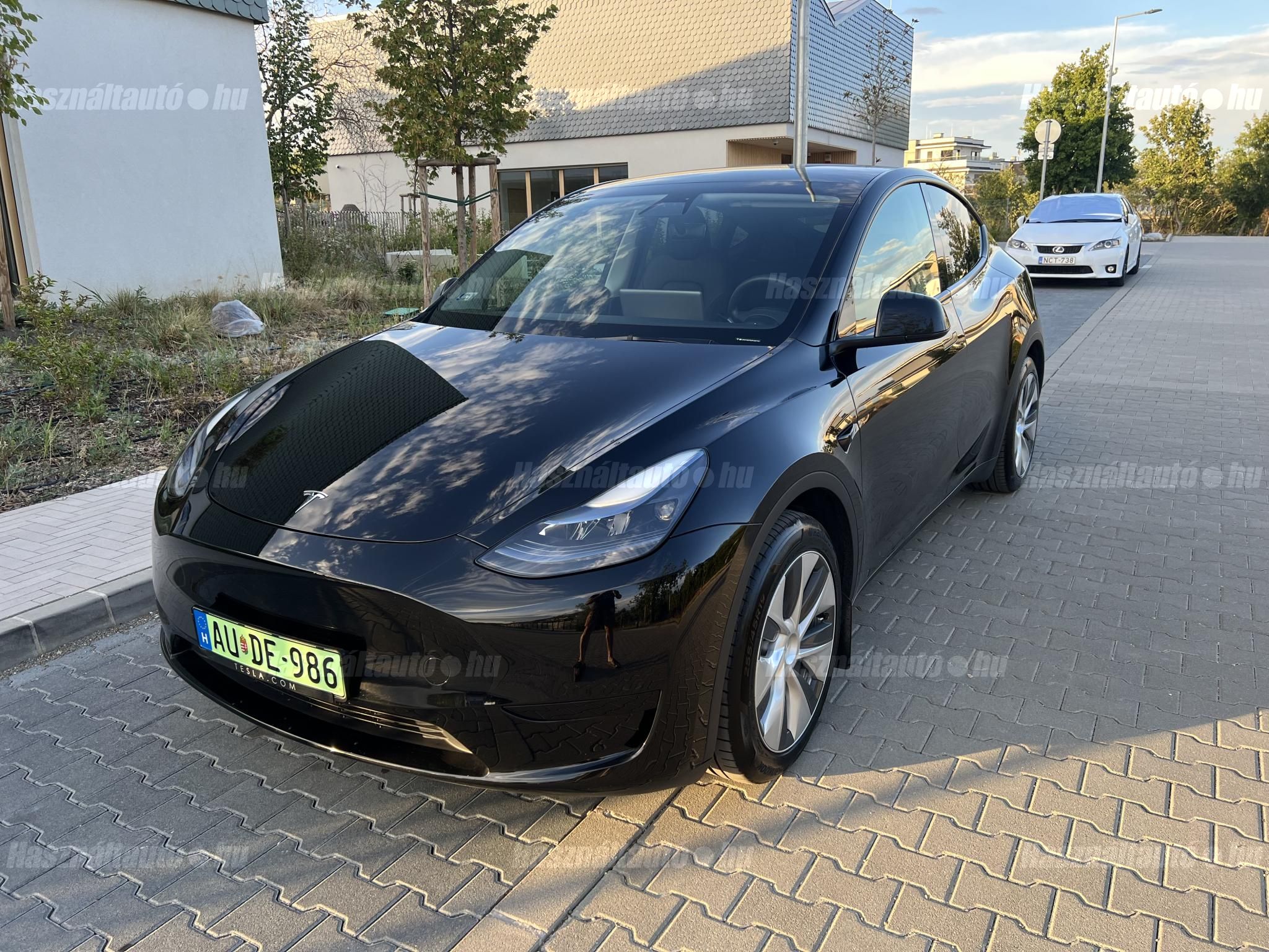 TESLA MODEL Y 2023/5 - 1