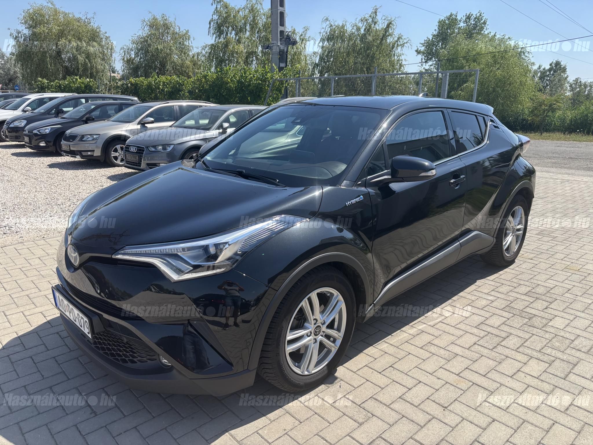TOYOTA C-HR 2018/6 - 1