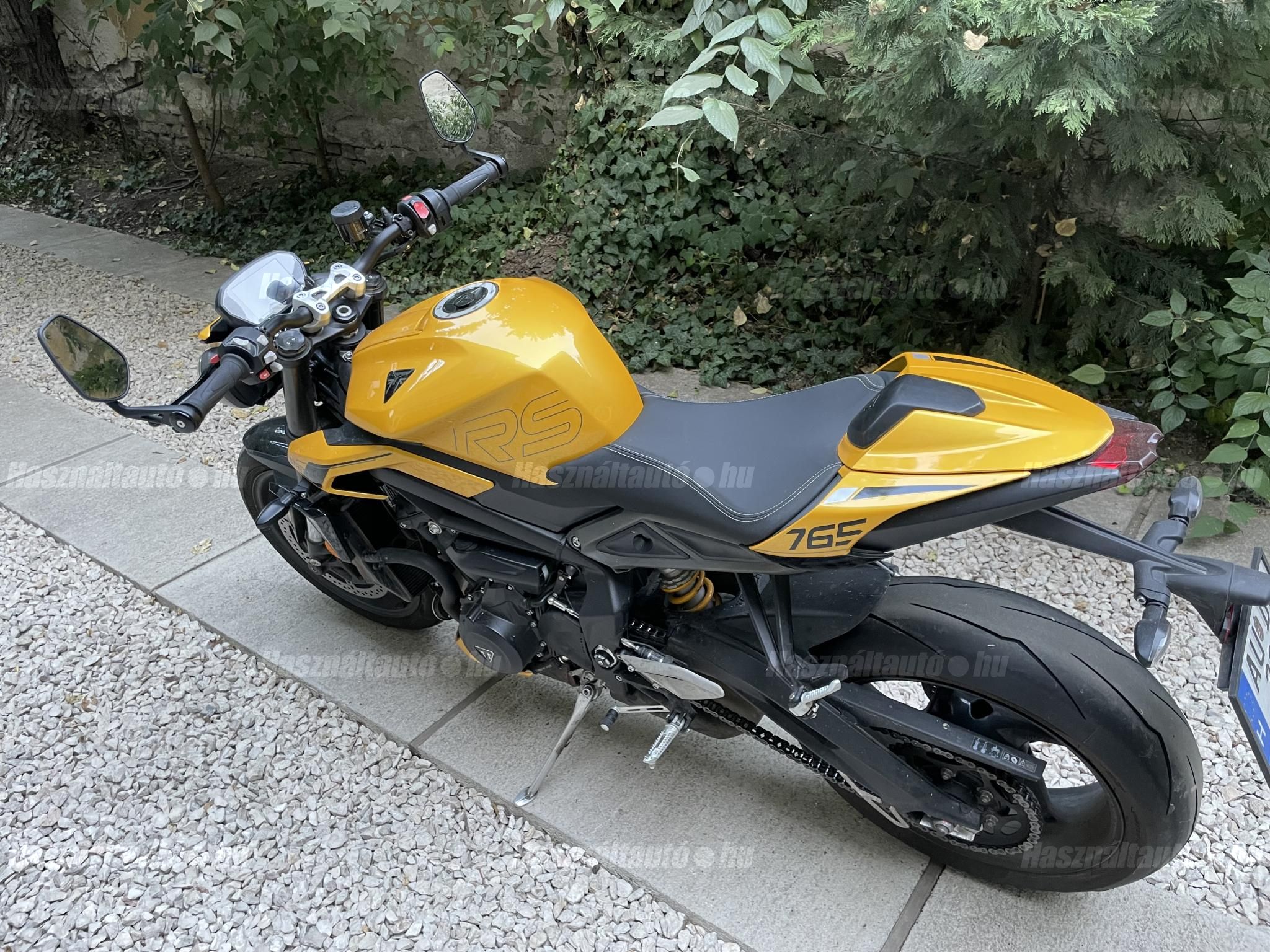 TRIUMPH STREET TRIPLE 2025/3 - 1