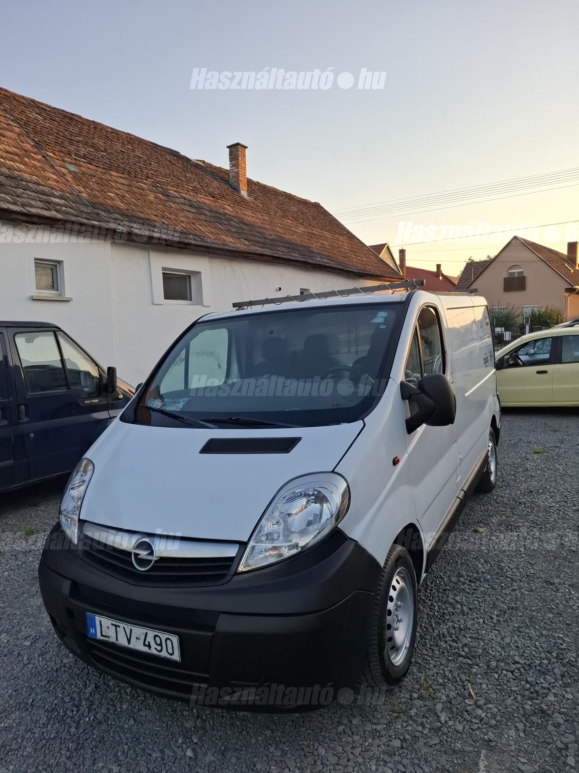 OPEL VIVARO 2010/2 - 1