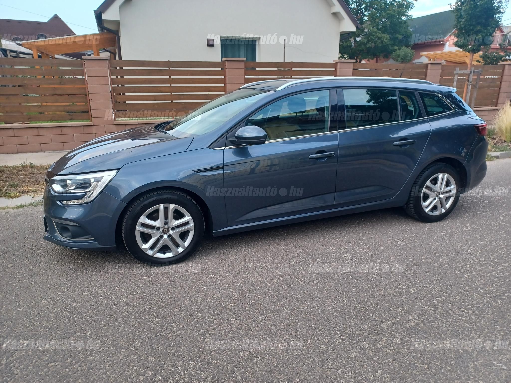 RENAULT MEGANE 2016/12 - 1