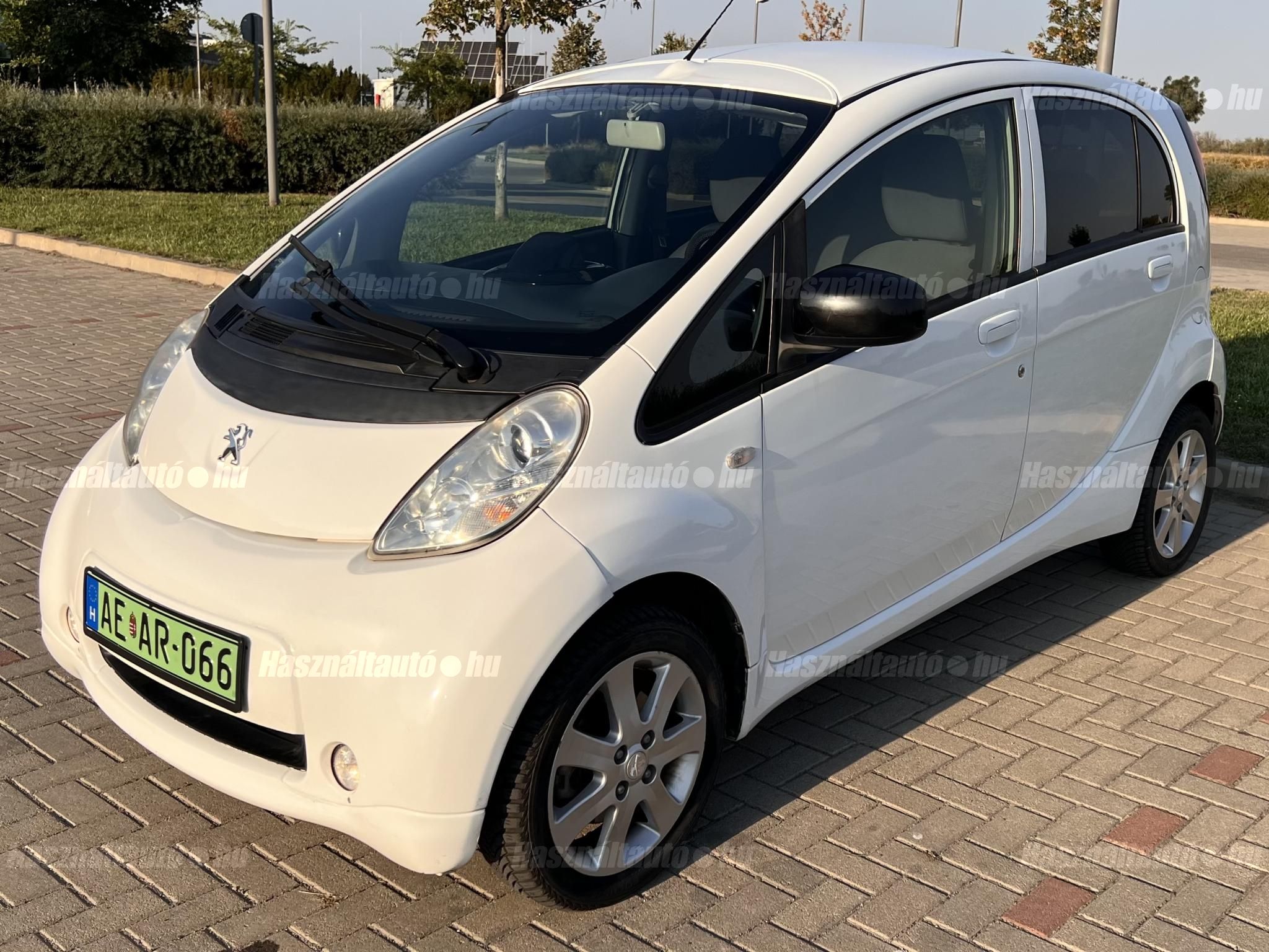 PEUGEOT ION 2012/10 - 1