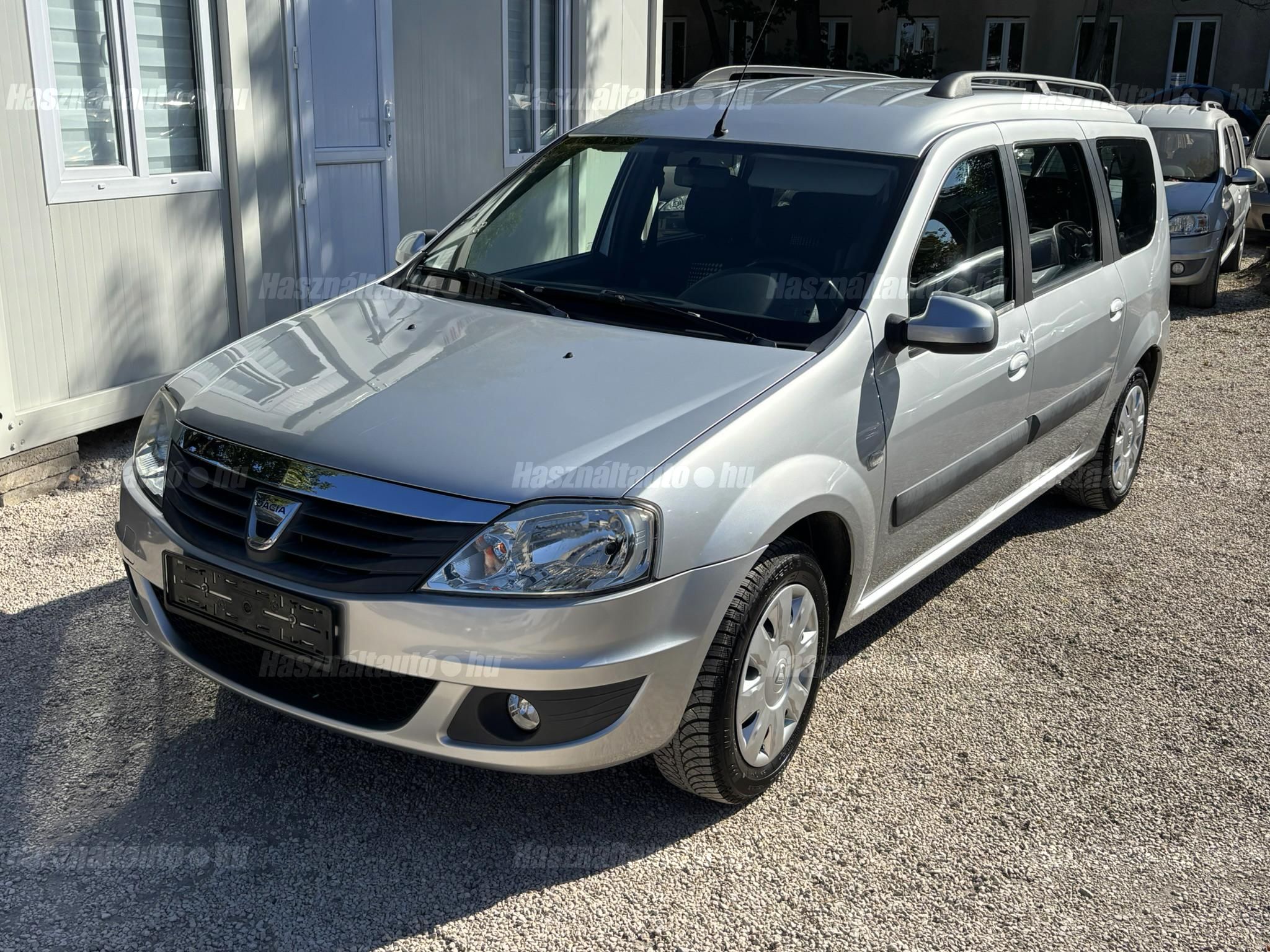 DACIA LOGAN 2012/5 - 1