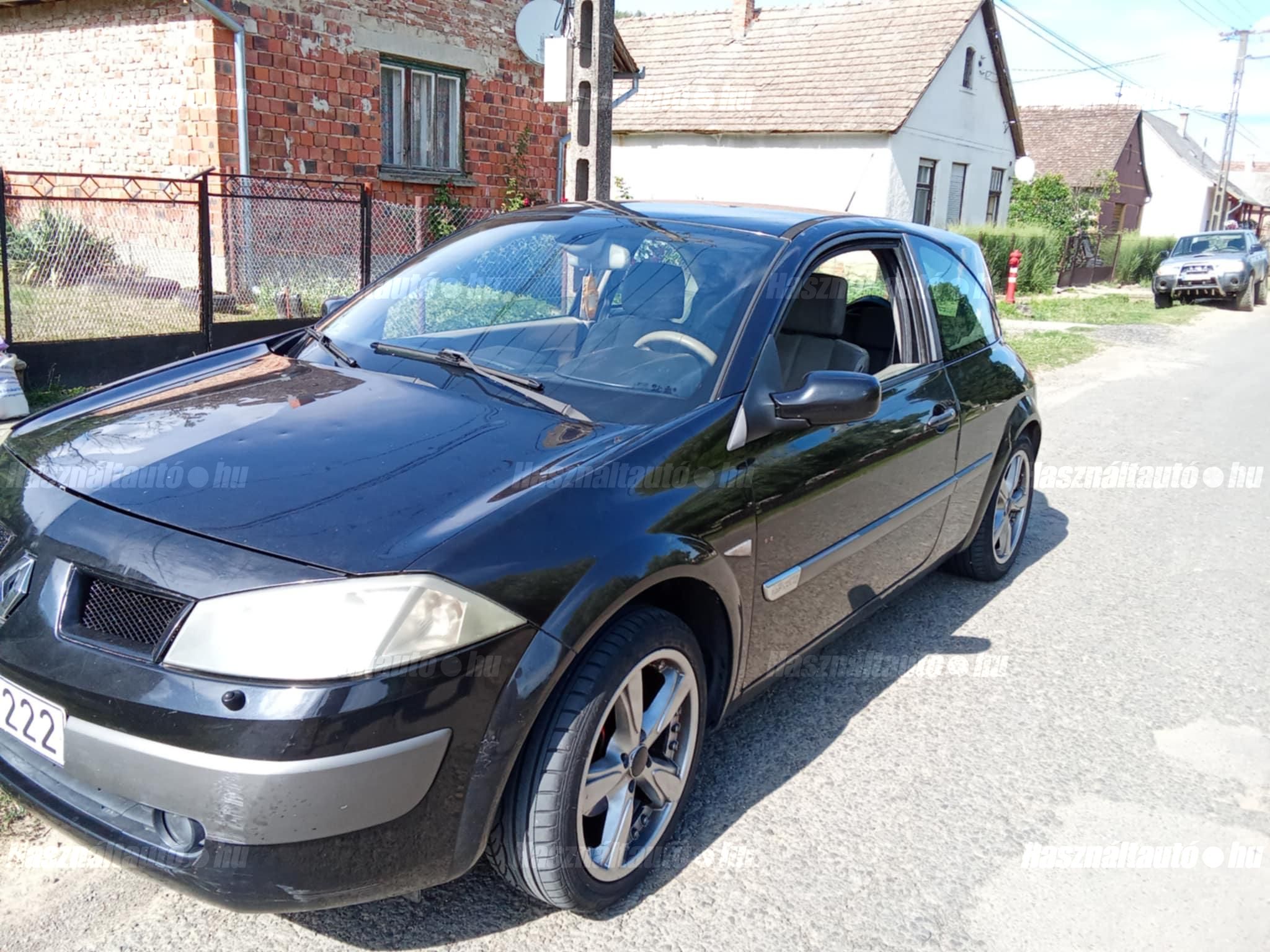 RENAULT MEGANE 2004 - 1