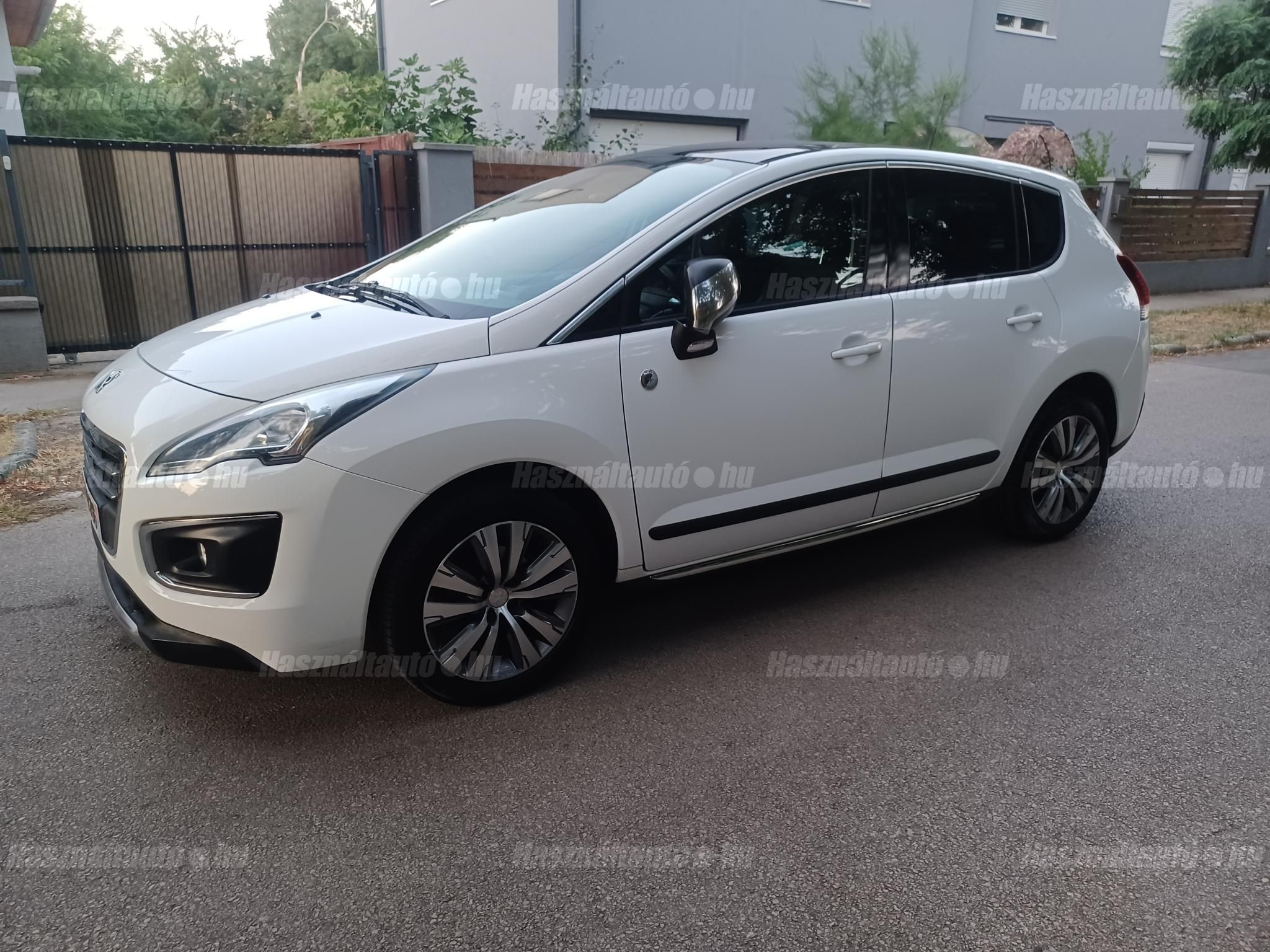 PEUGEOT 3008 2015/6 - 1