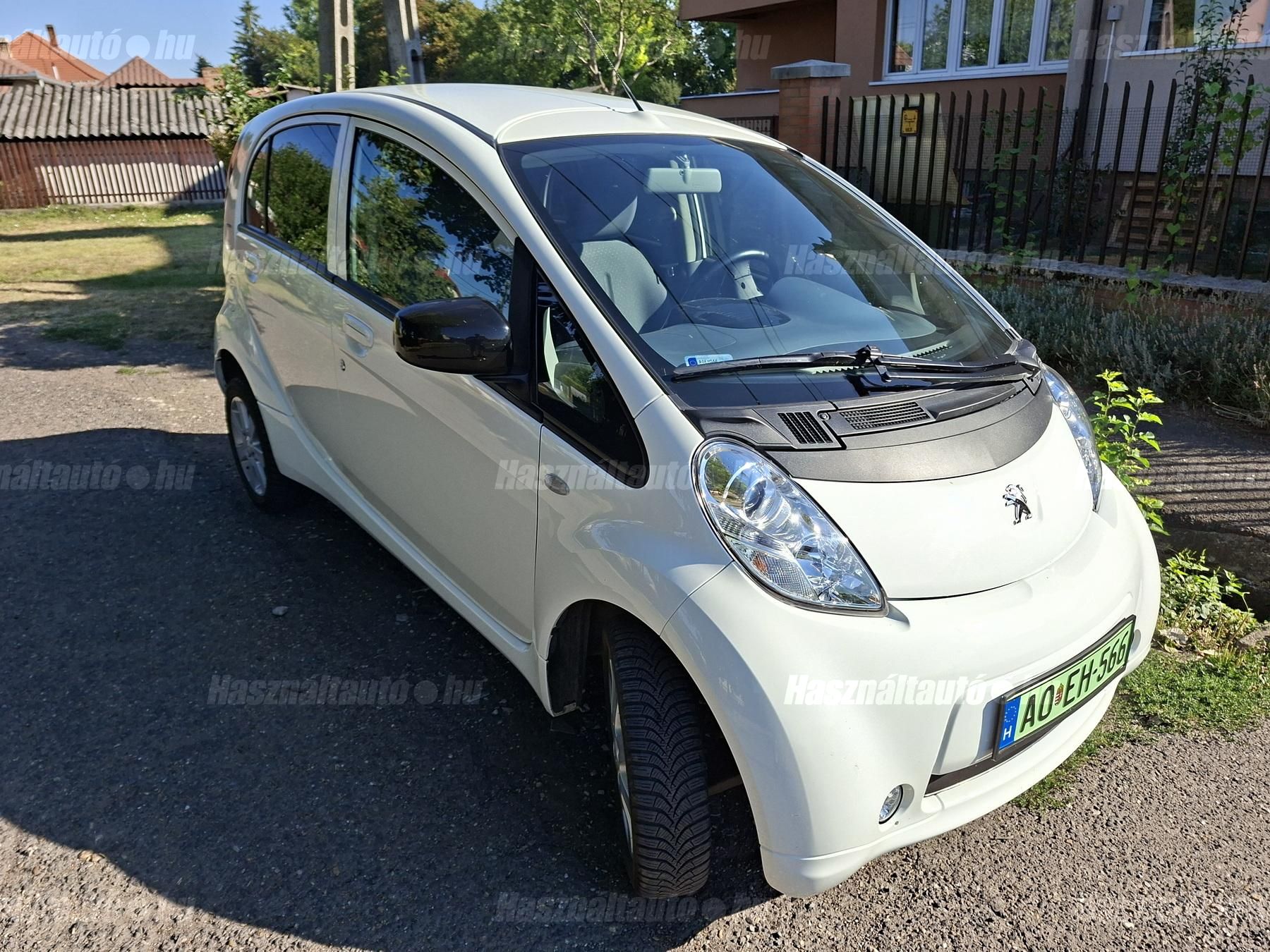 PEUGEOT ION 2019/1 - 1