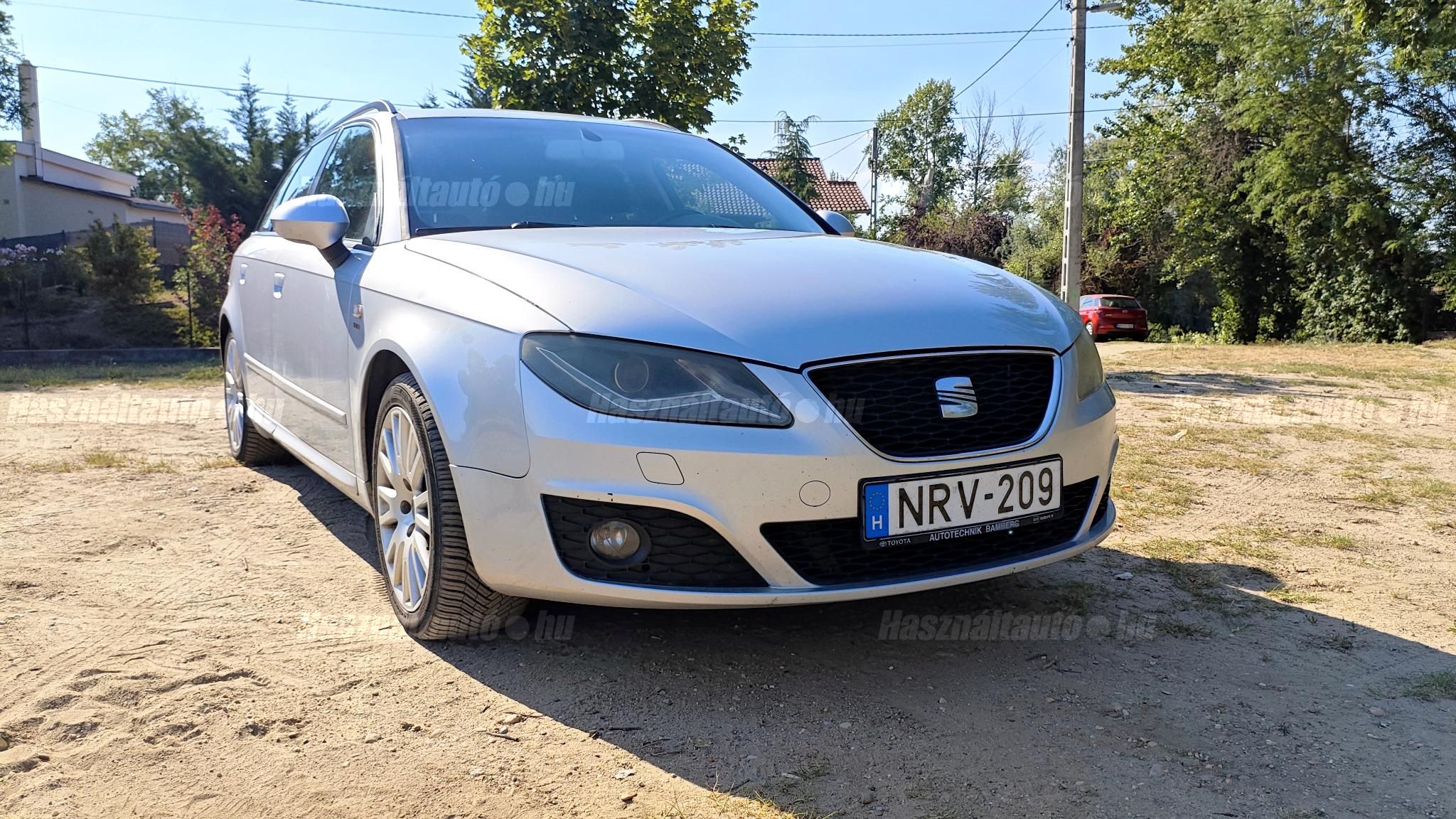 SEAT EXEO 2012/5 - 1