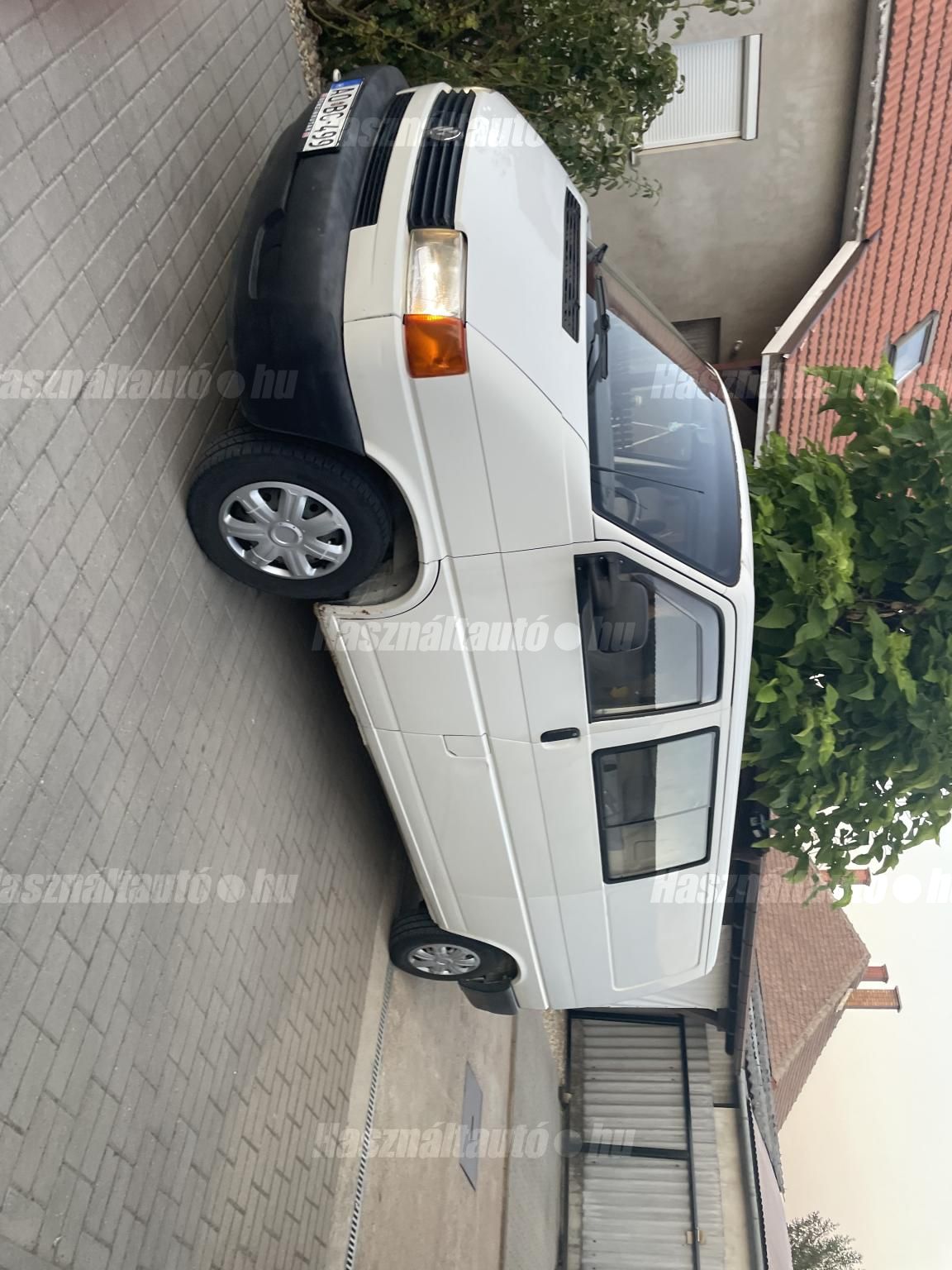 VOLKSWAGEN TRANSPORTER T4 2000/12 - 1