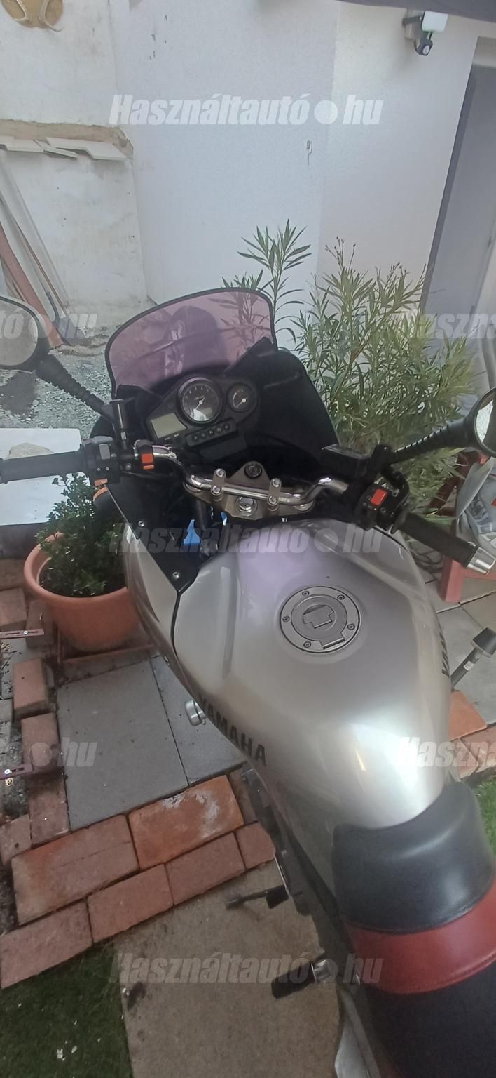 YAMAHA TDM 900 2002 - 1