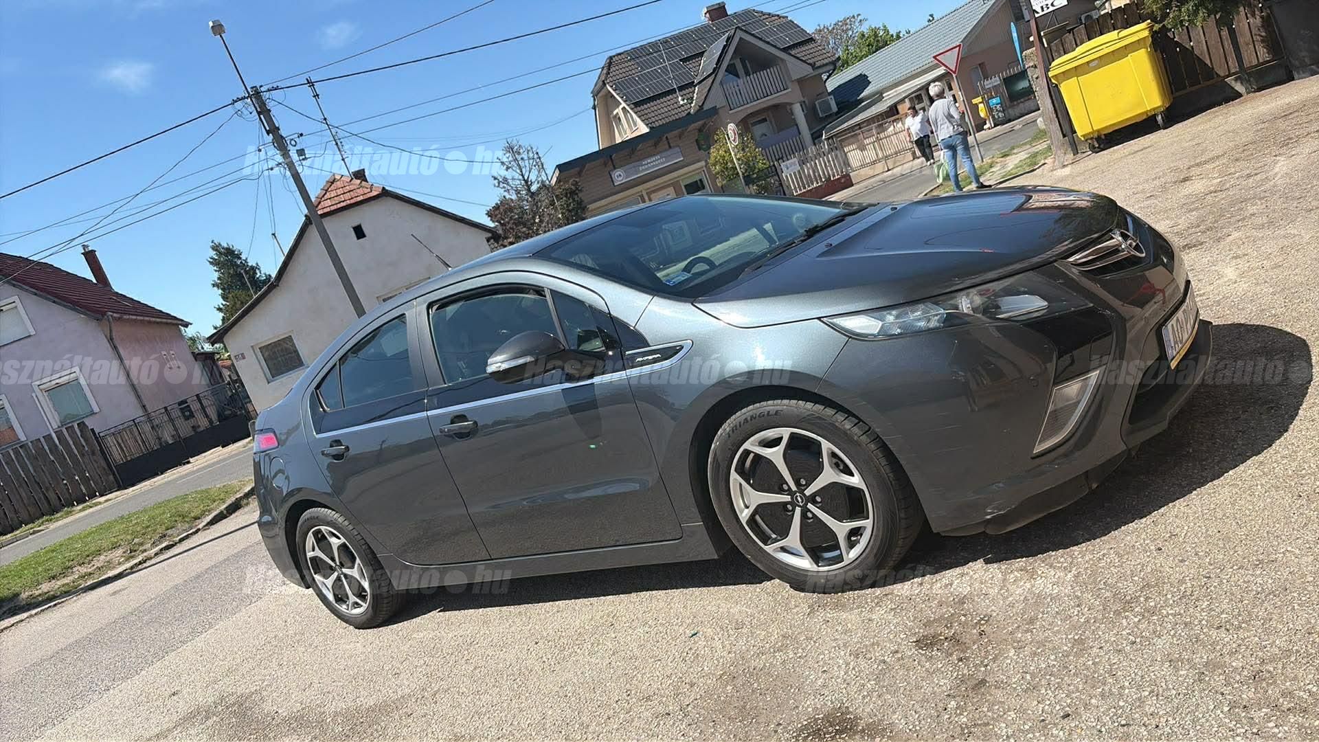 OPEL AMPERA 2012/4 - 1