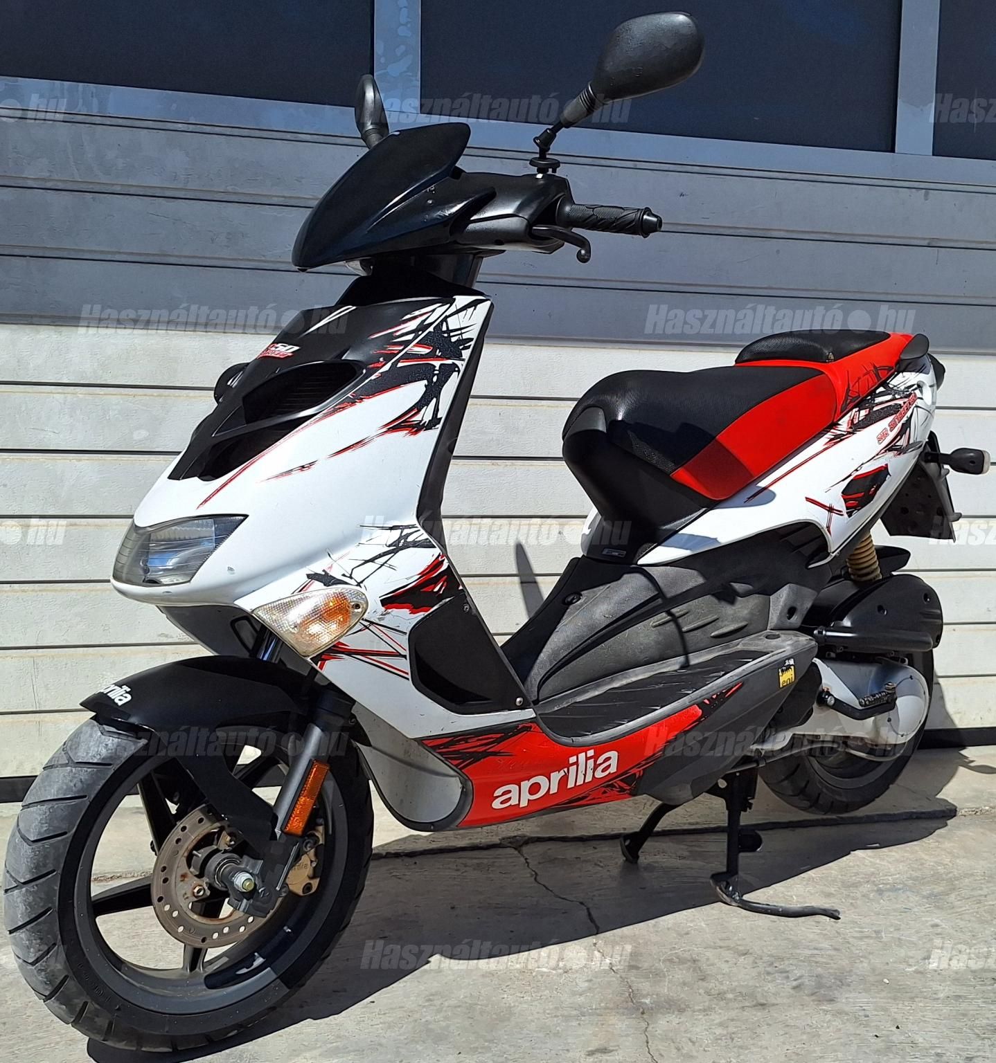 APRILIA SR 2014/8 - 1