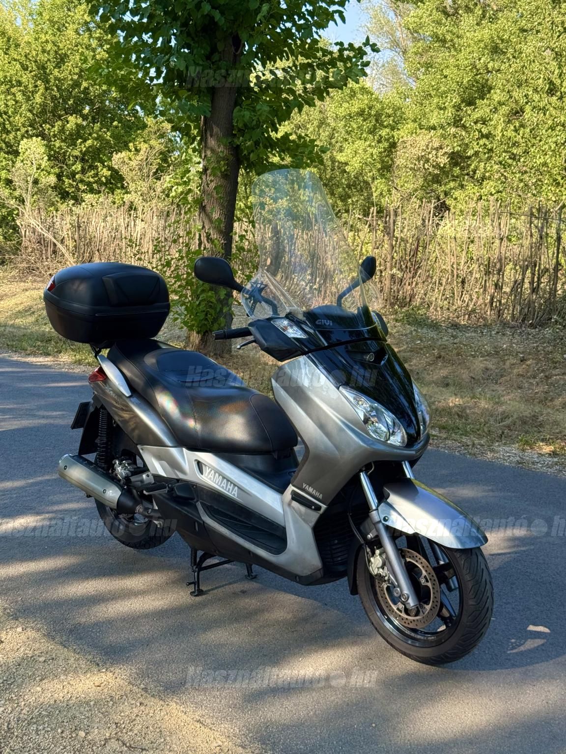 YAMAHA X-MAX 250 2007/8 - 1