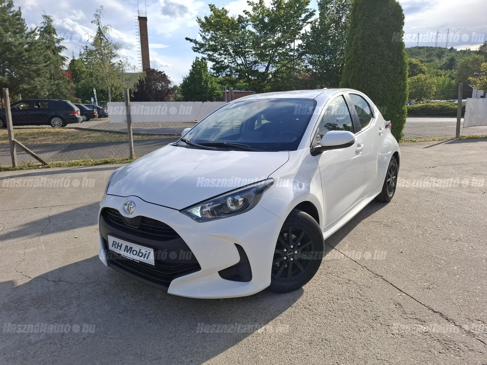 TOYOTA YARIS 2022/5 - 1