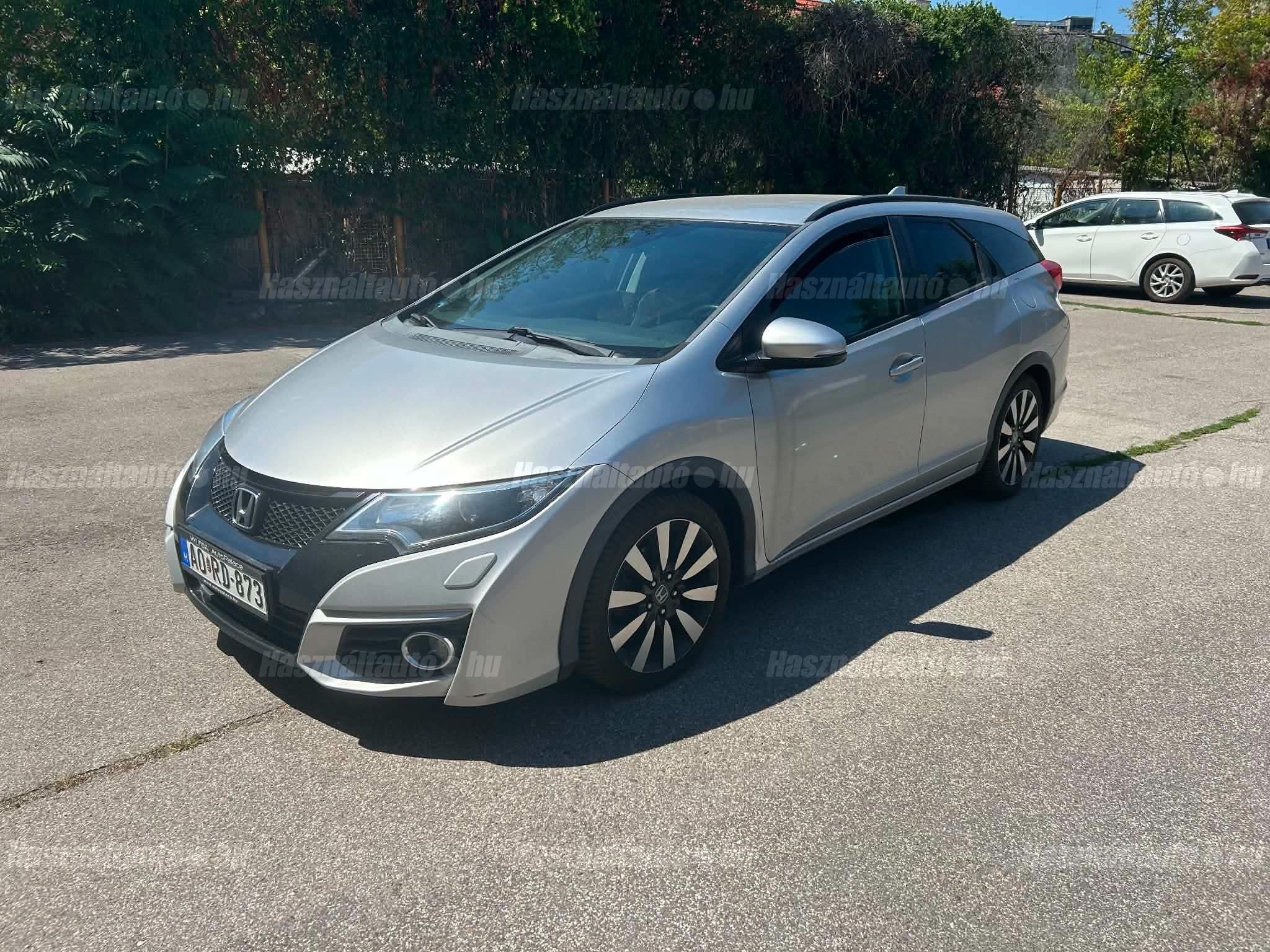 HONDA CIVIC 2015/9 - 1