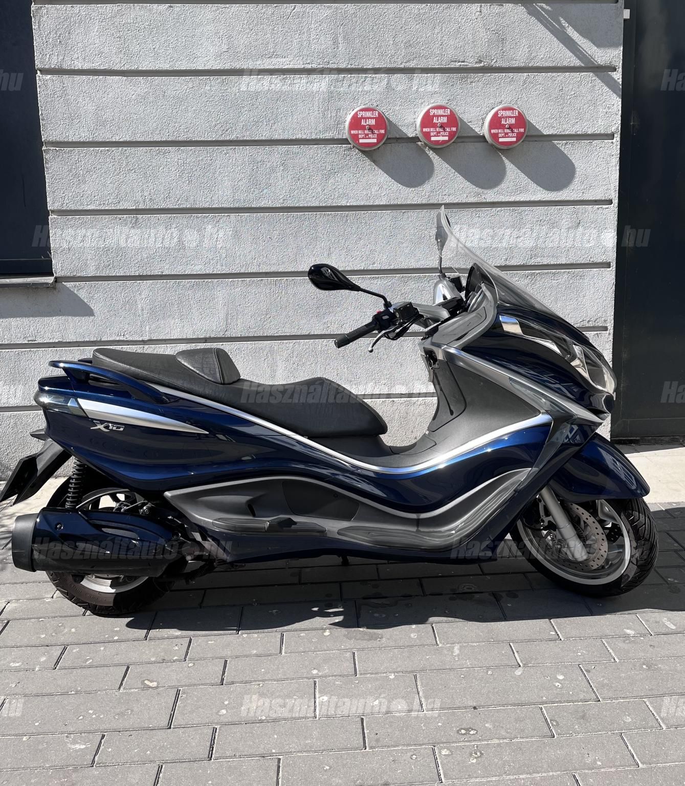 PIAGGIO X 10 350 2012/8 - 1