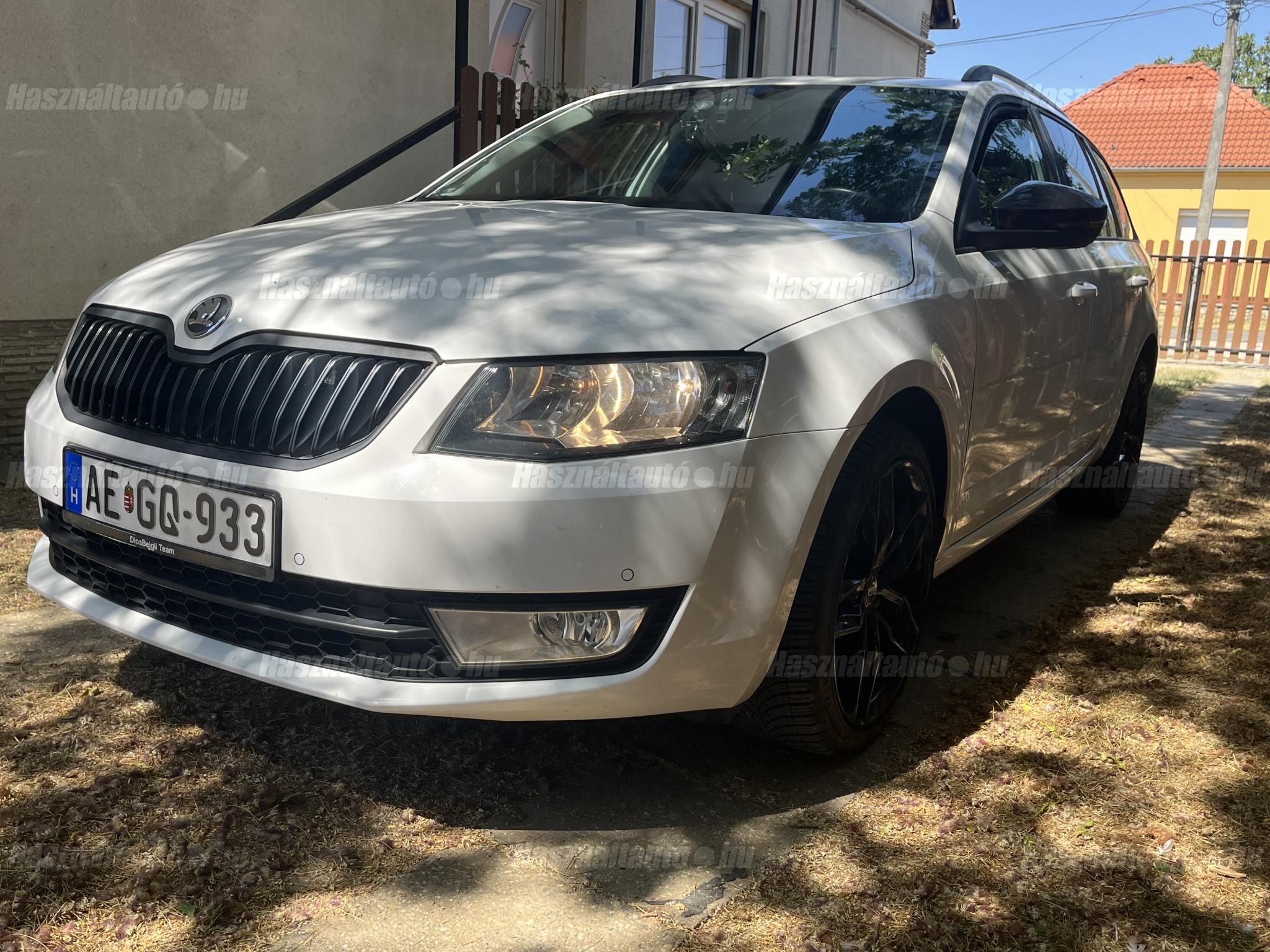SKODA OCTAVIA 2013/11 - 1