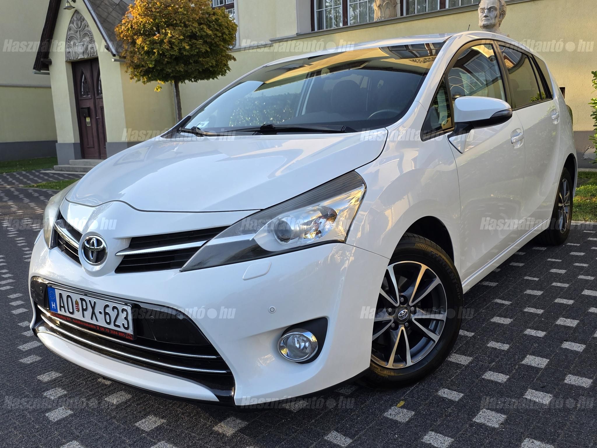 TOYOTA VERSO 2014/6 - 1